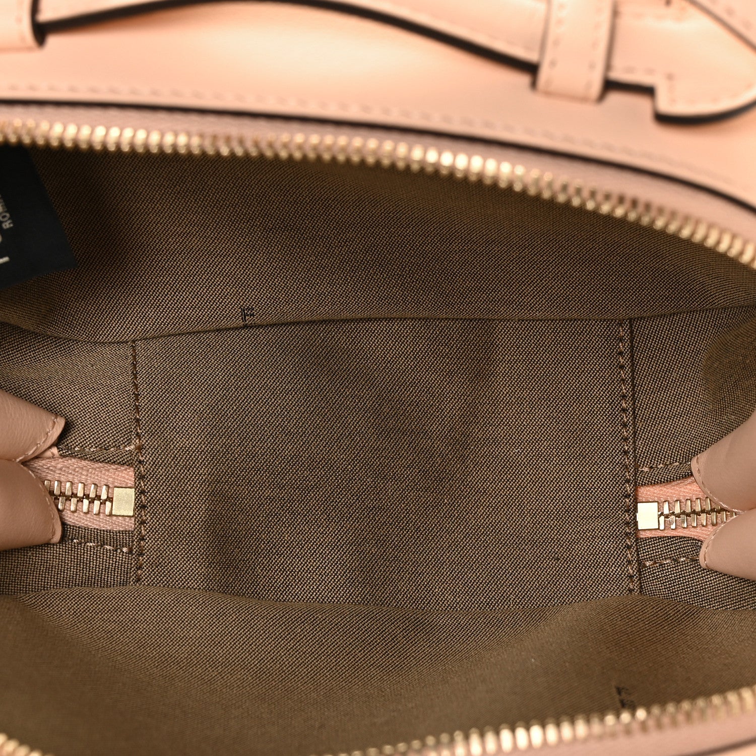 Fendi Vitello Grace Matte O'Lock Mini Camera Case Light Rose 4 of 7