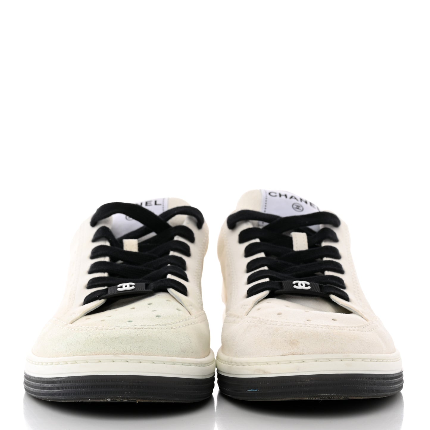 Suede Calfskin Logo Sneakers 39 Black White