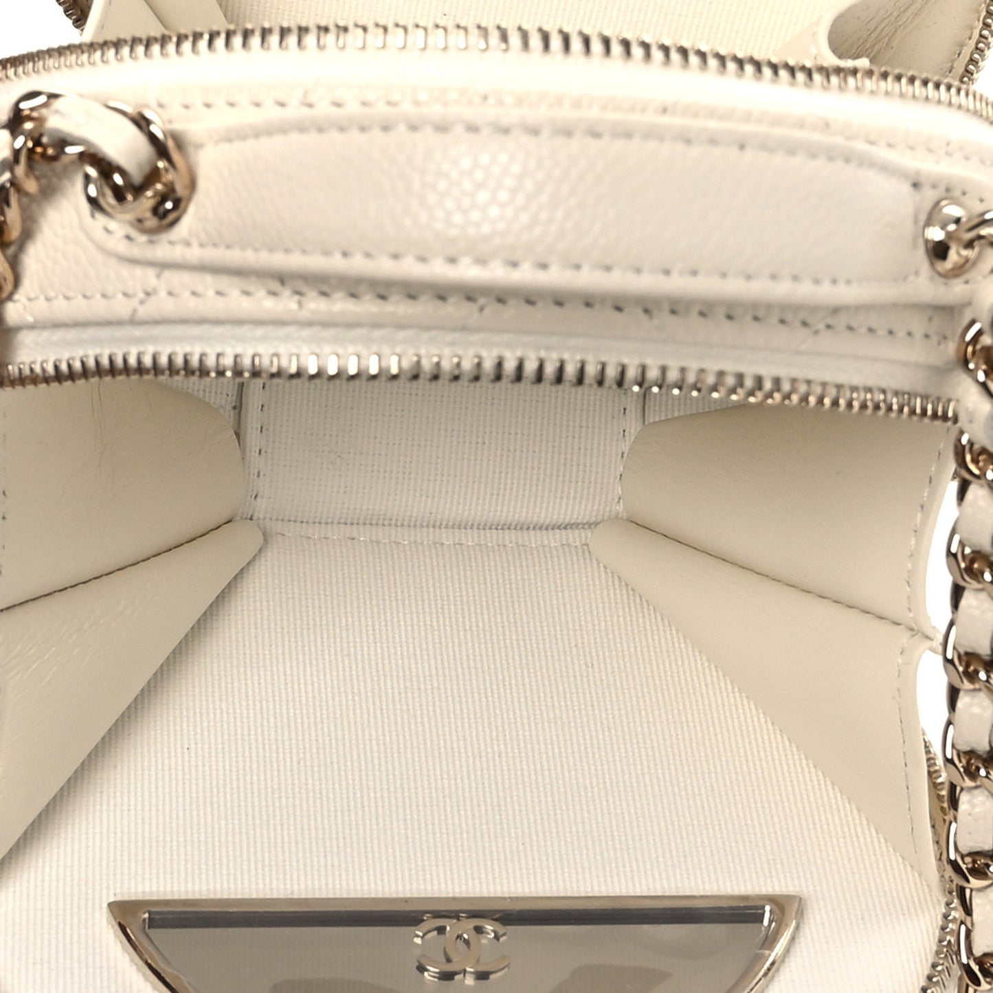 Caviar Quilted Round Handle With Care Vanity With Chain White