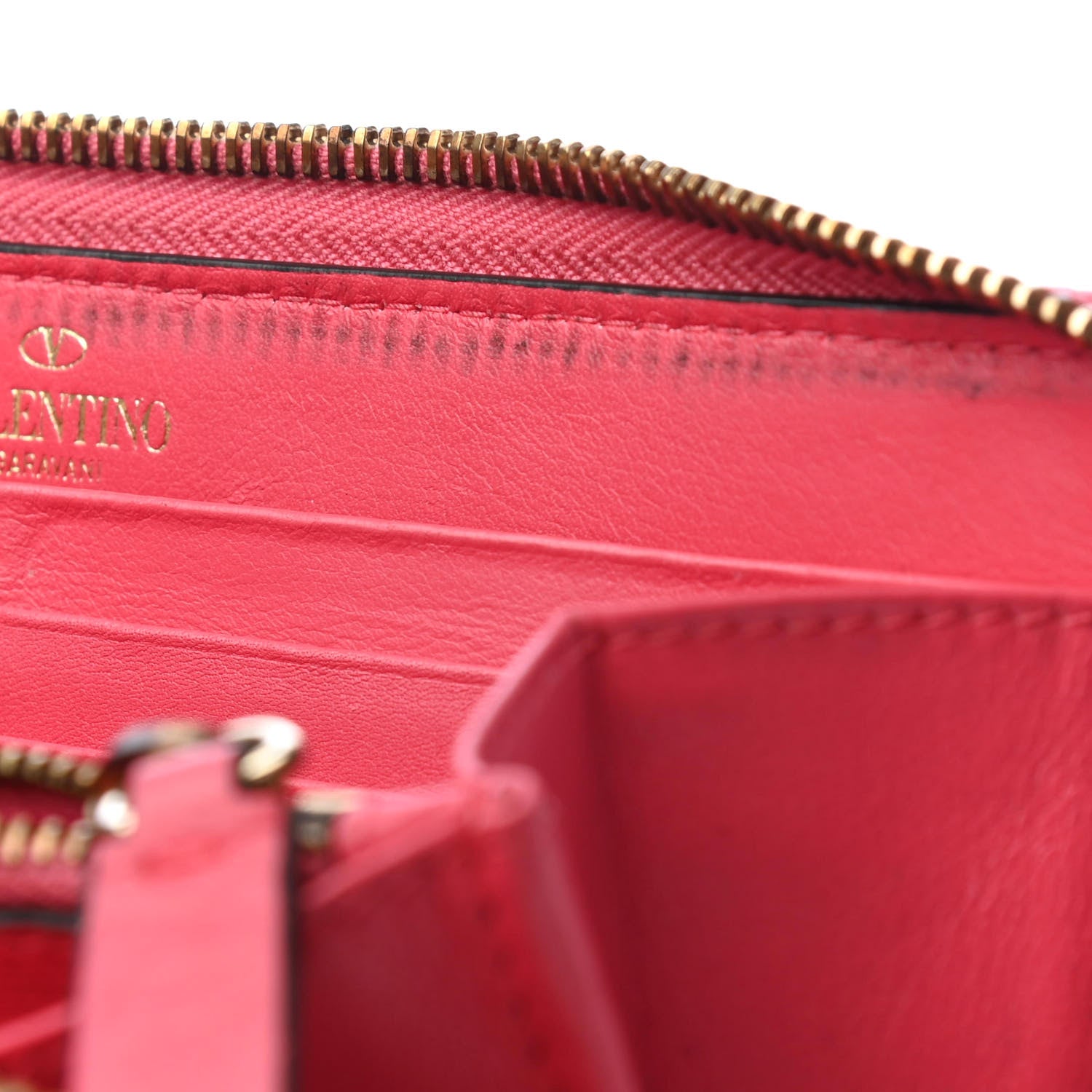 Valentino Garavani Calfskin Rockstud Zip Around Wallet Deep Rose 10 of 12