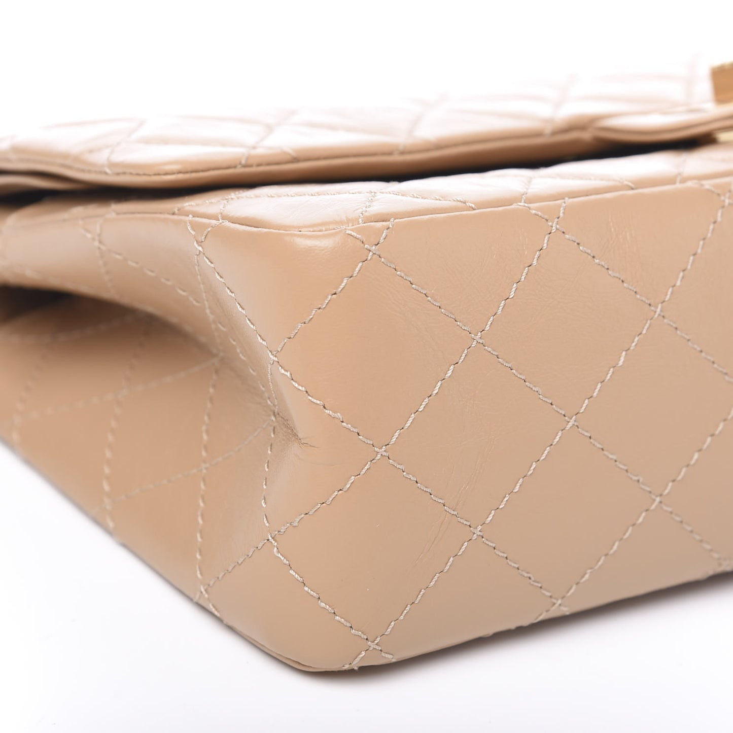 Aged Calfskin Quilted 2.55 Reissue 226 Flap Beige