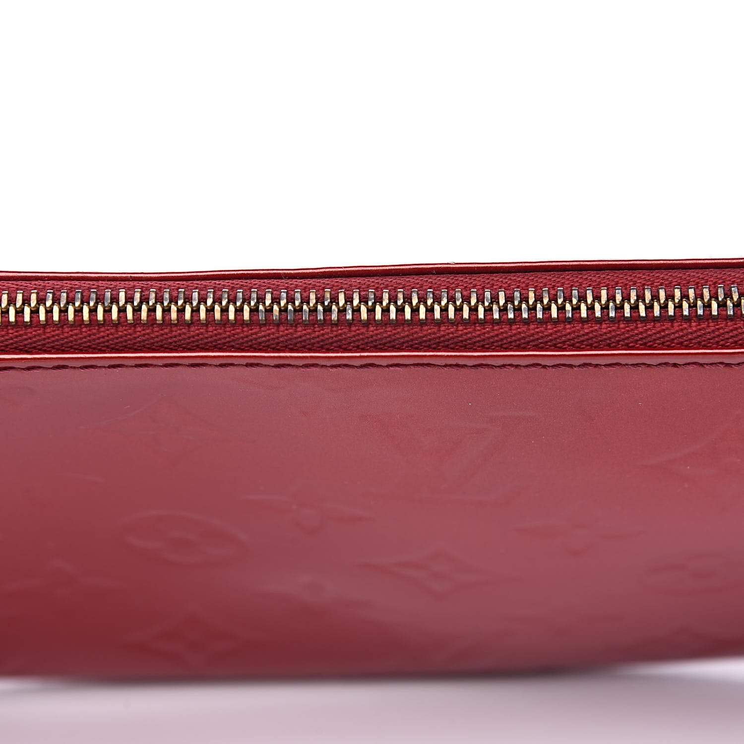 Louis Vuitton Vernis Pochette Accessories NM Pomme D'Amour 11 of 14