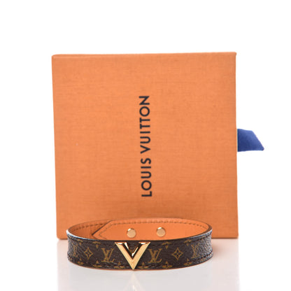 Louis Vuitton Monogram Essential V Bracelet 19 7 of 7