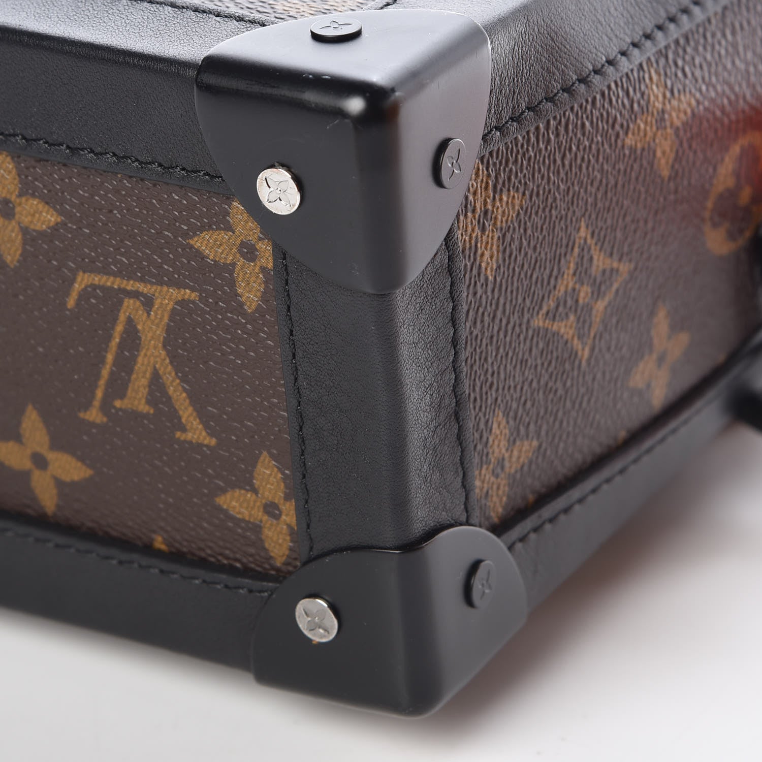 Louis Vuitton Monogram Solar Ray Soft Trunk 8 of 11