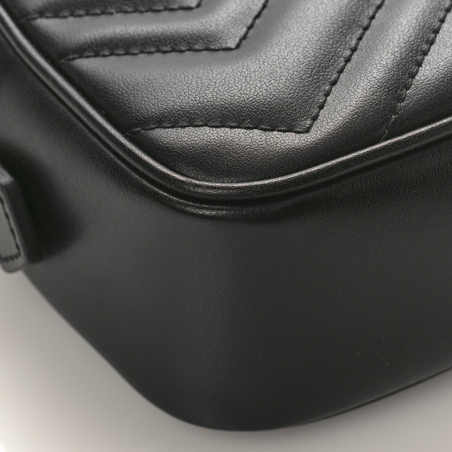 Gucci Calfskin Matelasse Mini GG Marmont Chain Shoulder Bag Black 7 of 8