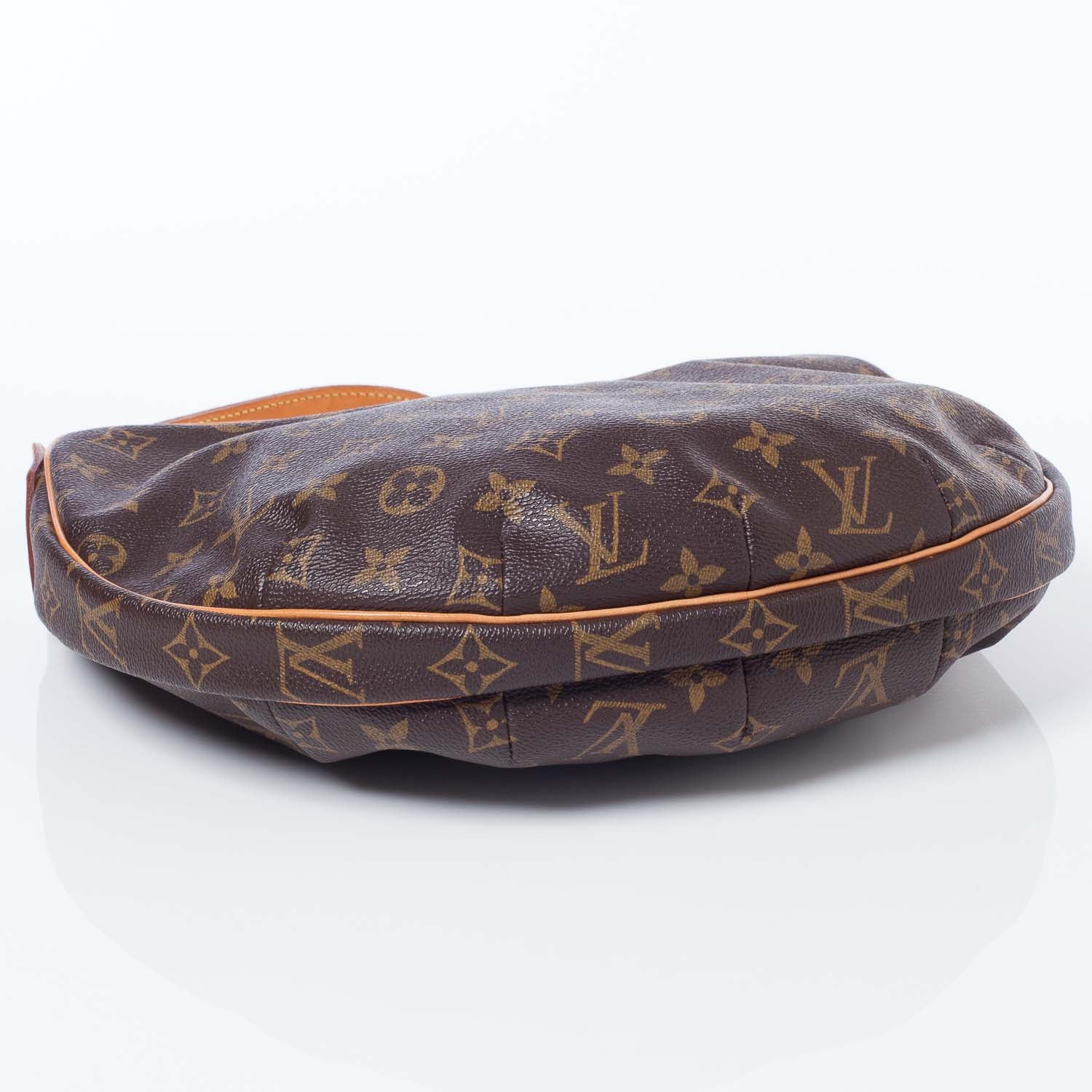 Louis Vuitton Monogram Croissant MM 5 of 9