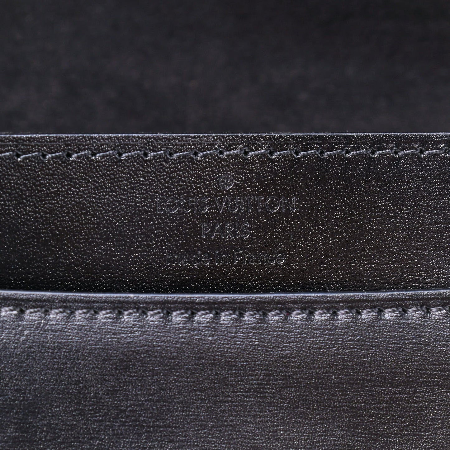 Calfskin Chain Louise MM Black