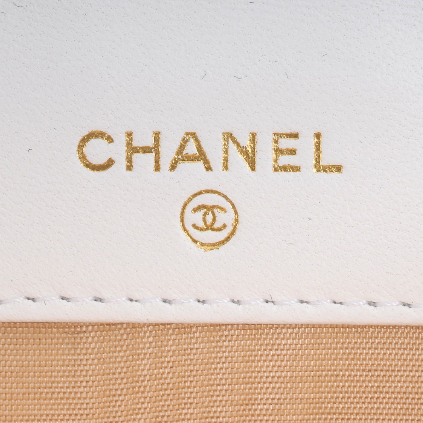Caviar Compact Wallet White