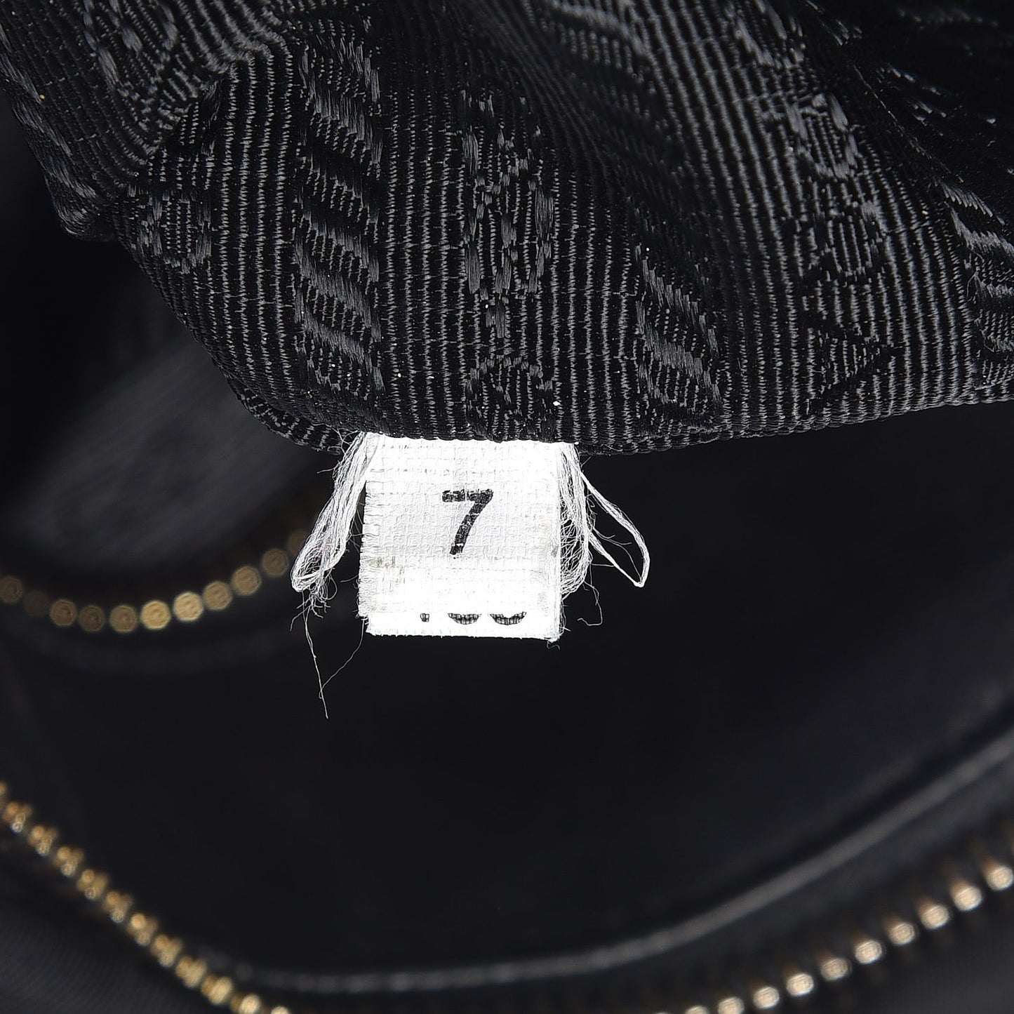 Tessuto Nylon Gaufre Tote Black