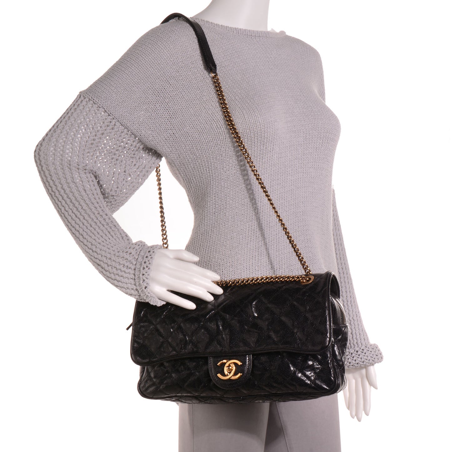 Crumpled Grained Calfskin Large Shiva Flap Black