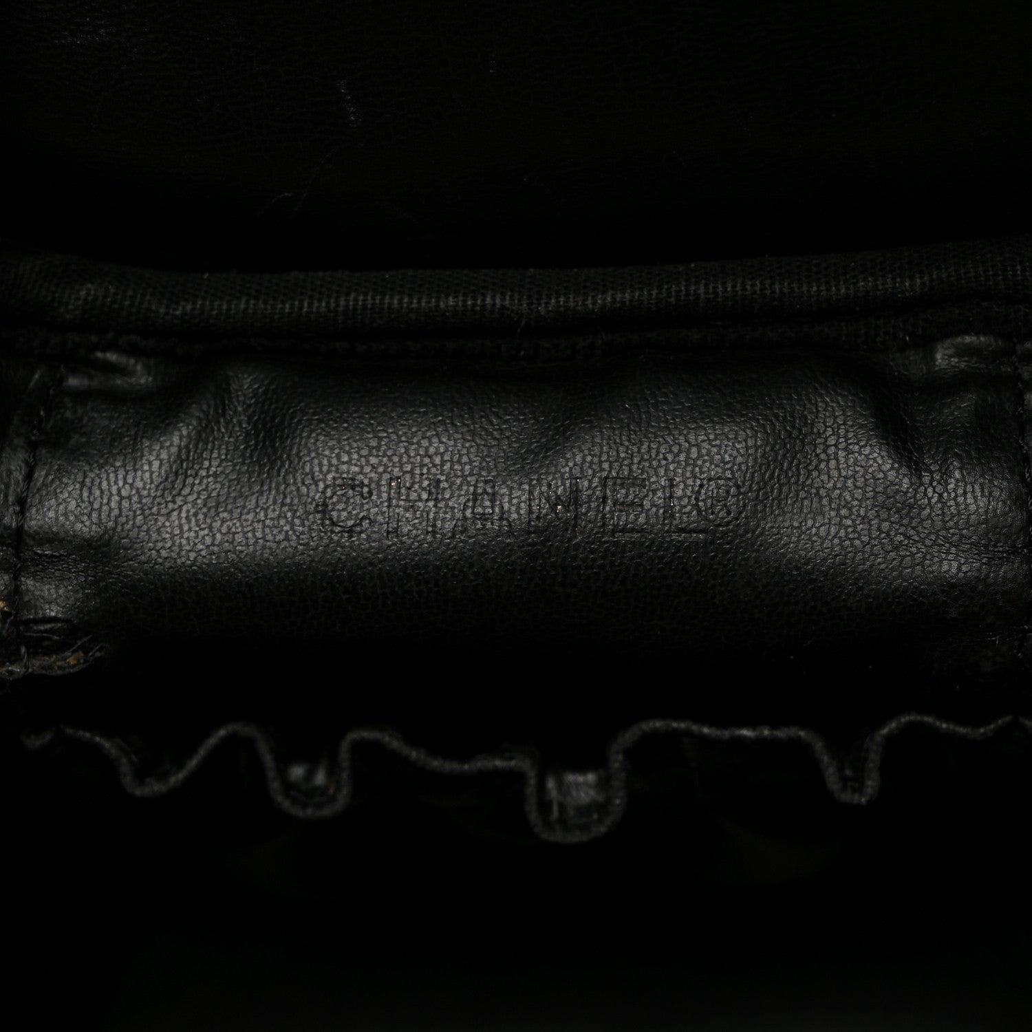 Chanel Caviar Vanity Cosmetic Case Black 6 of 10