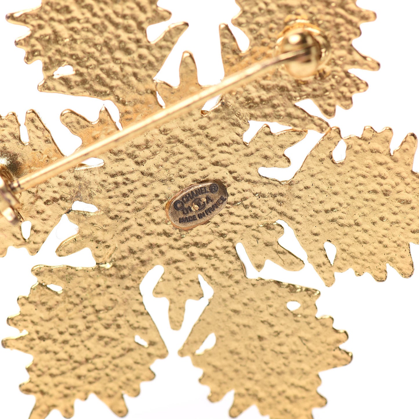 Snowflake CC Brooch Gold