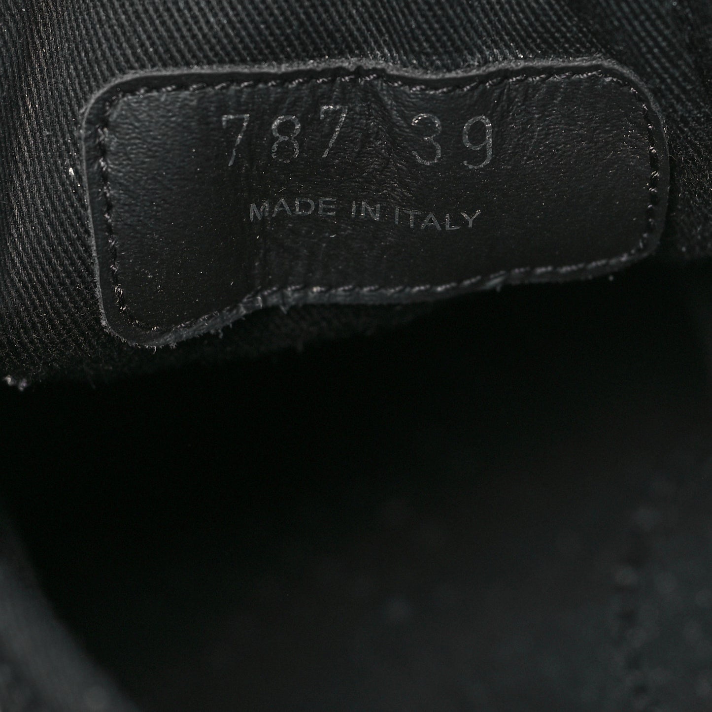 Paillettes Triangle Logo Double Wheel 50mm Sneakers 39 Black