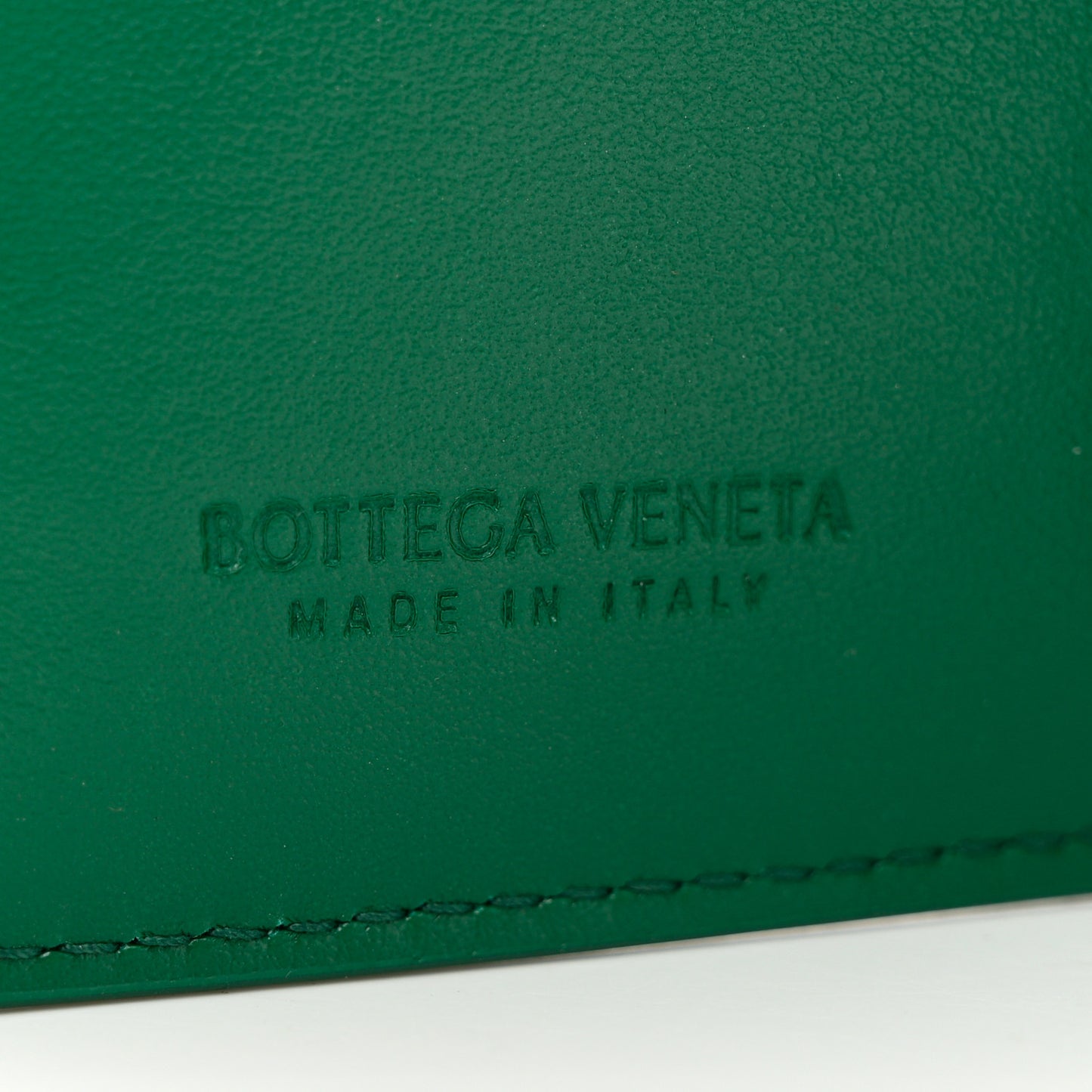Nappa Intrecciato Bifold Zip Wallet Racing Green