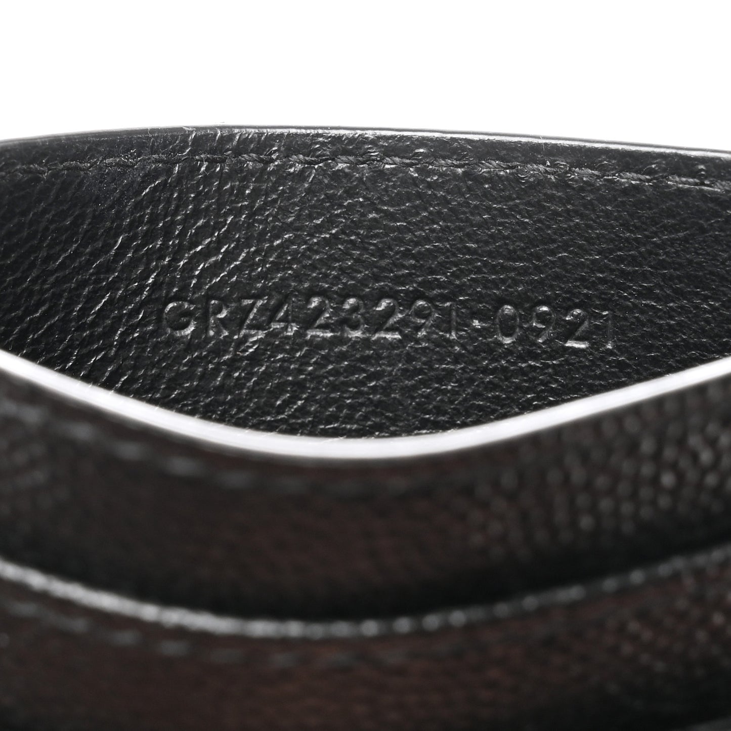 Grain De Poudre Matelasse Chevron Monogram Credit Card Case Black