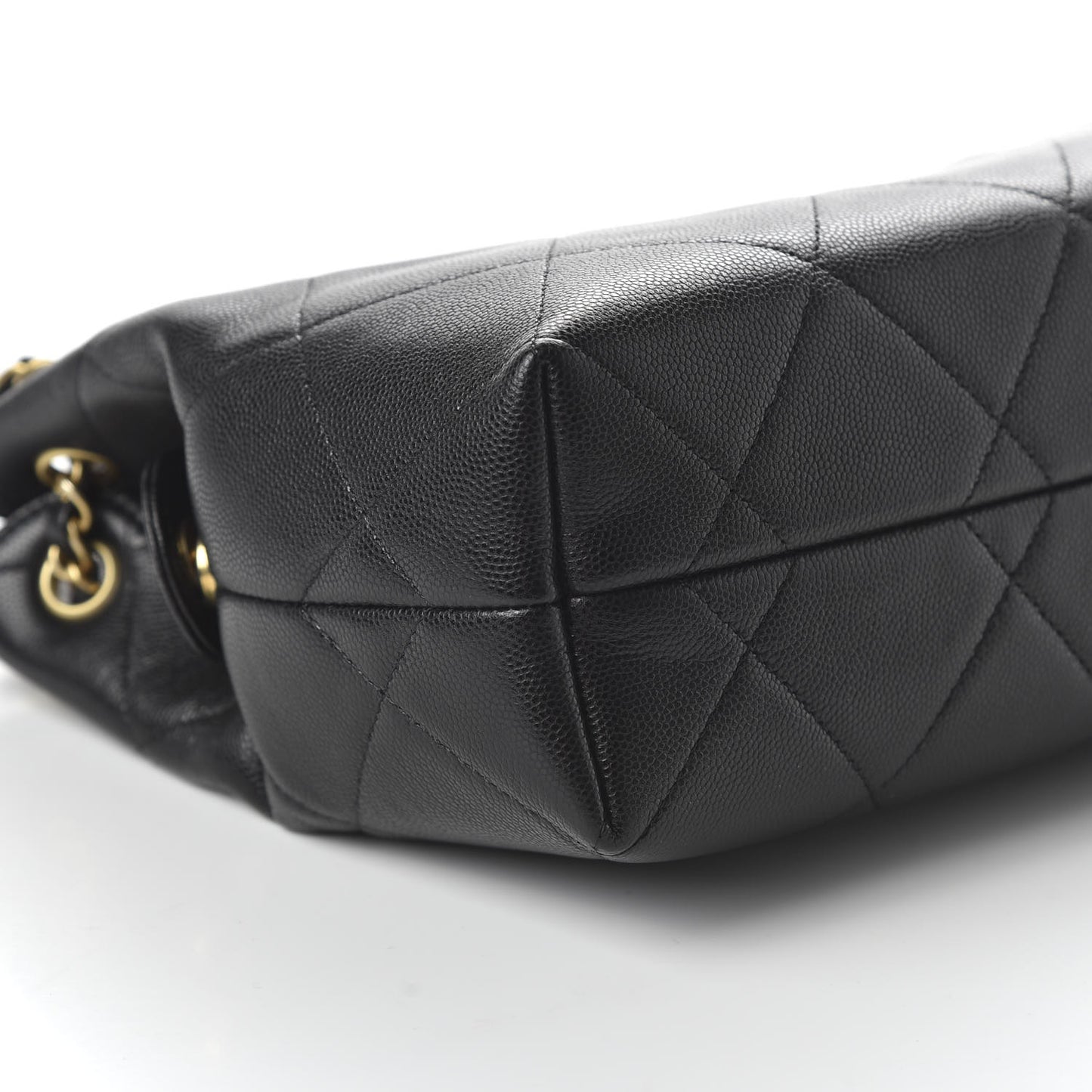 Caviar Quilted Large A Real Catch Shopping Bag Black