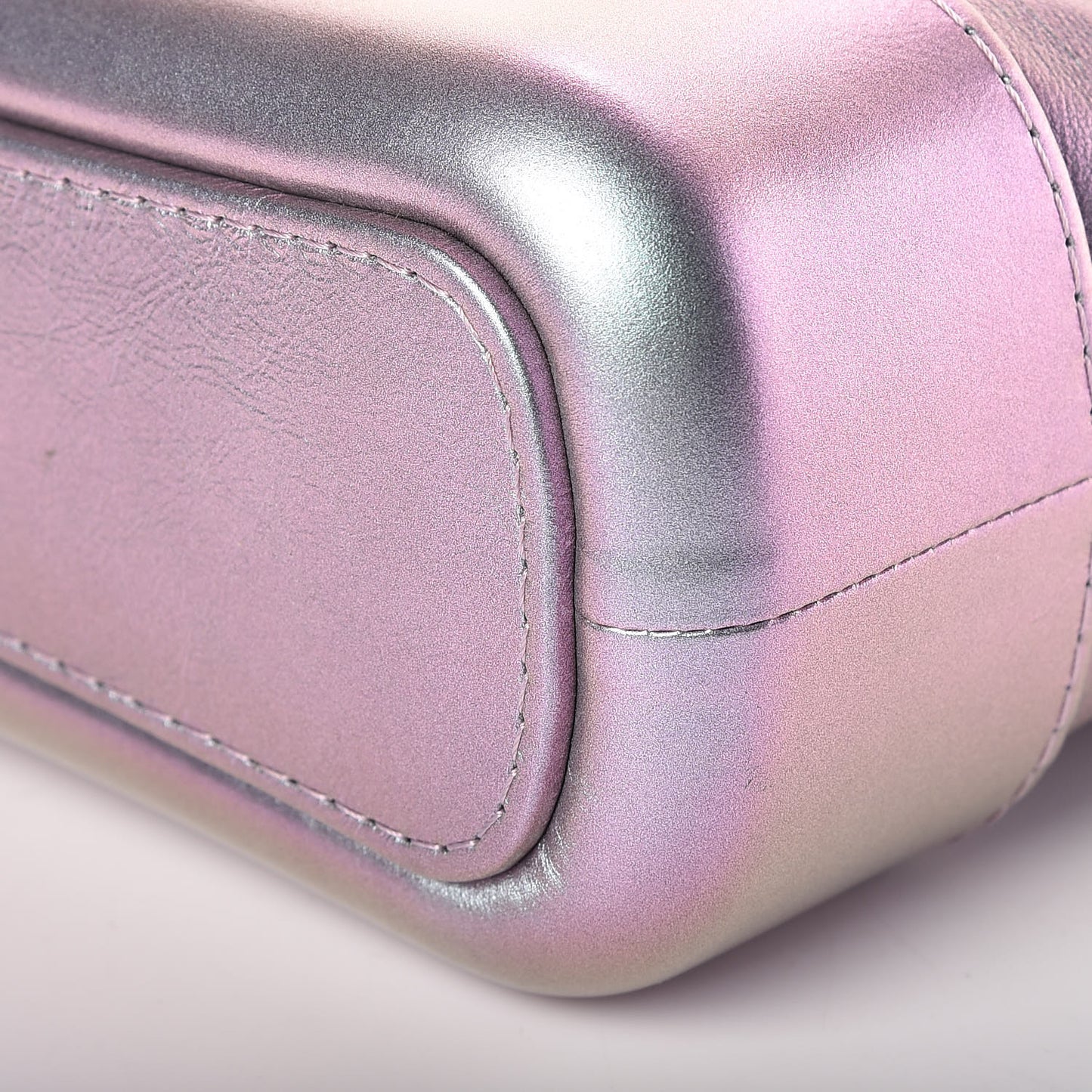 Iridescent Lambskin Calfskin Quilted Small Gabrielle Hobo Light Purple
