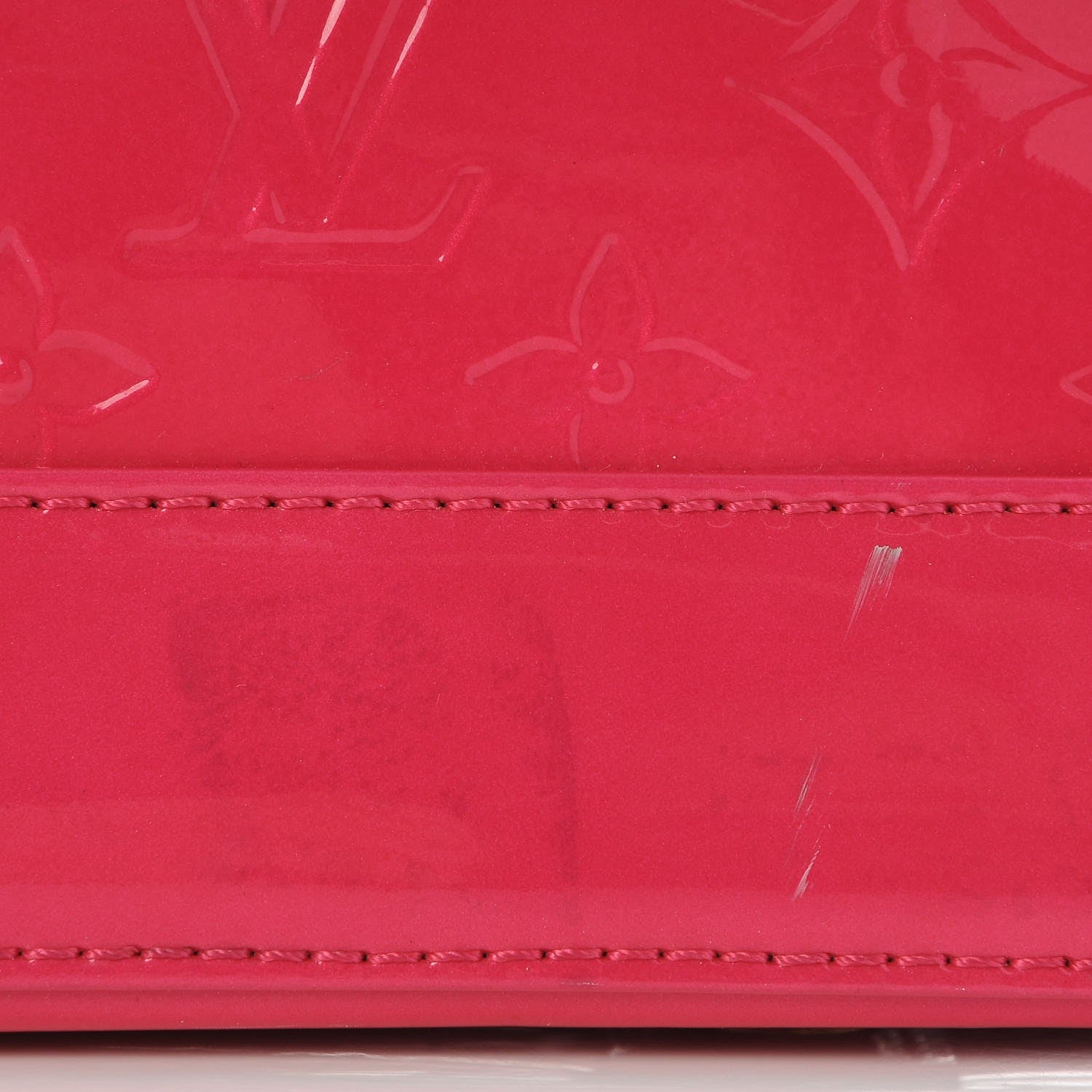 Louis Vuitton Vernis Alma GM Rose Pop 17 of 23