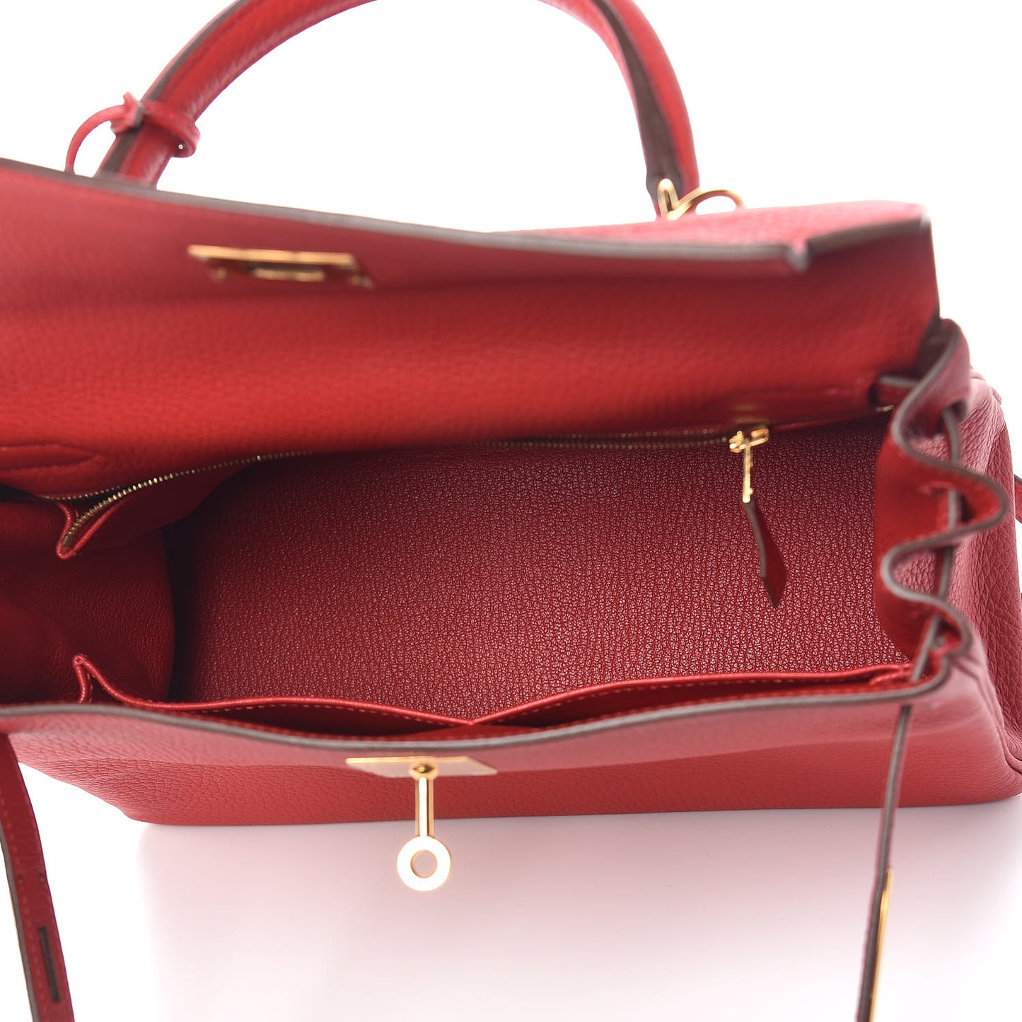 Taurillon Clemence Kelly Retourne 28 Rouge Casaque