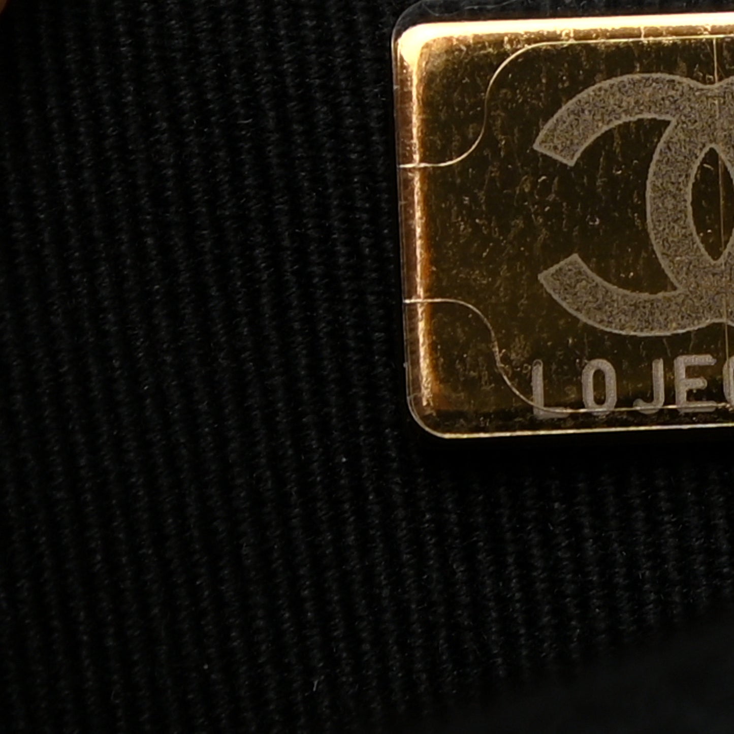 Caviar Quilted Boy Wallet On Chain WOC Black