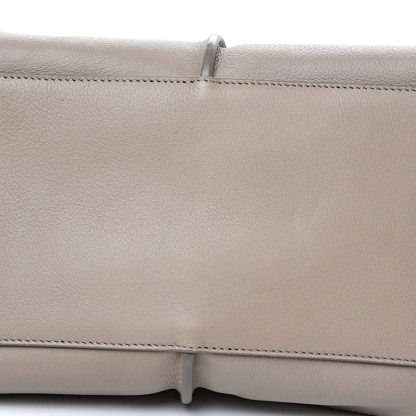 Smooth Calfskin Medium Vick Tote Motty Grey