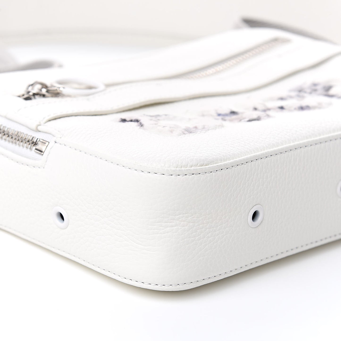 X DANIEL ARSHAM Grained Calfskin Safari Messenger White