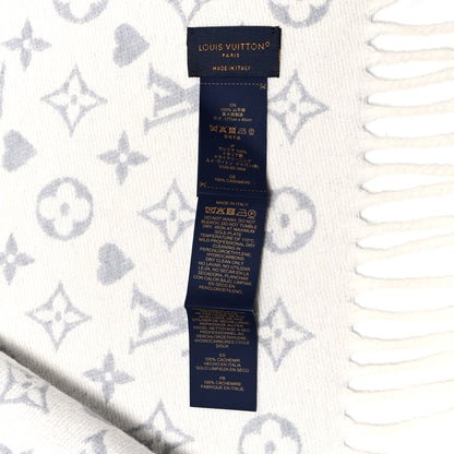 Louis Vuitton Cashmere Monogram Game On Scarf Gris 3 of 6