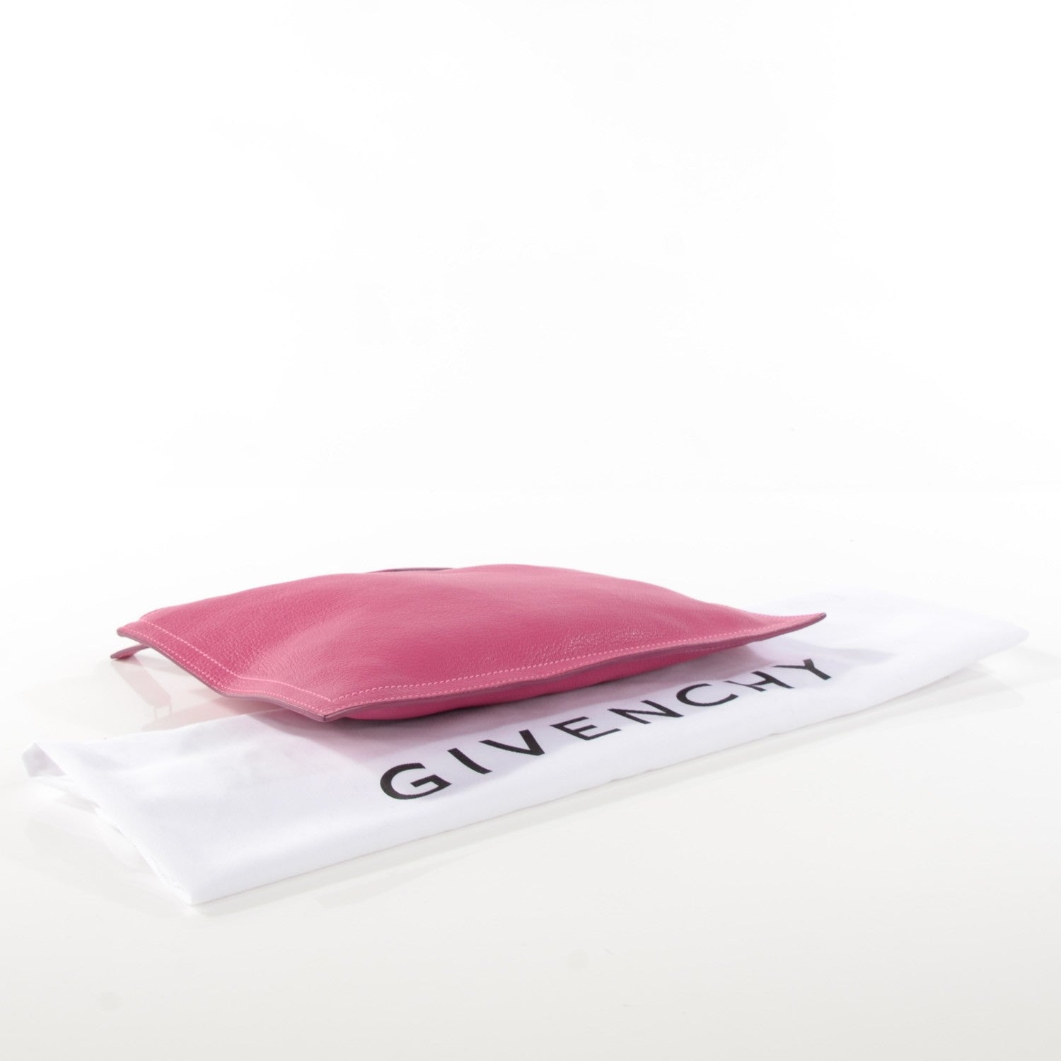 Givenchy Sugar Goatskin Medium Antigona Pouch Fushia 4 of 7