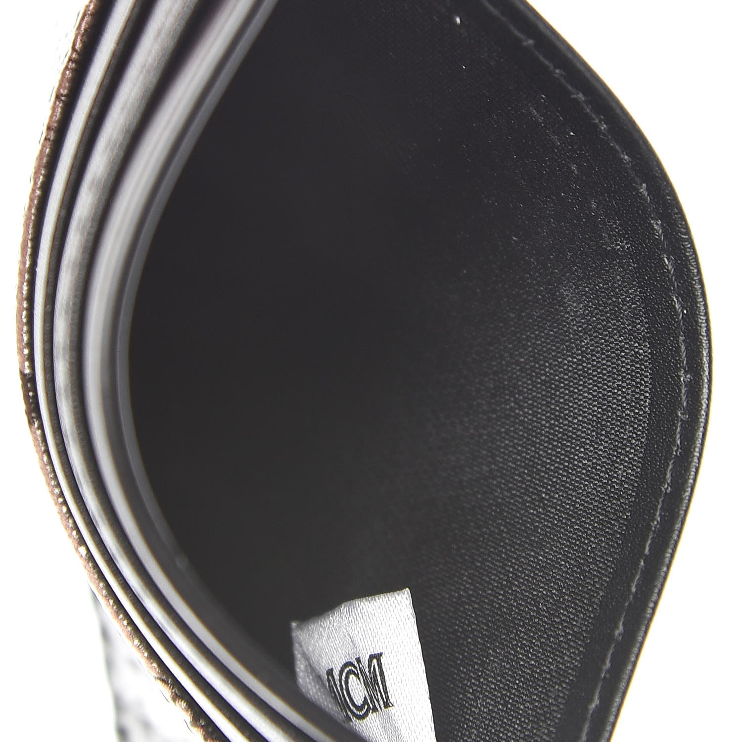 MCM Metallic Visetos Calfskin Card Case Silver Black 5 of 7