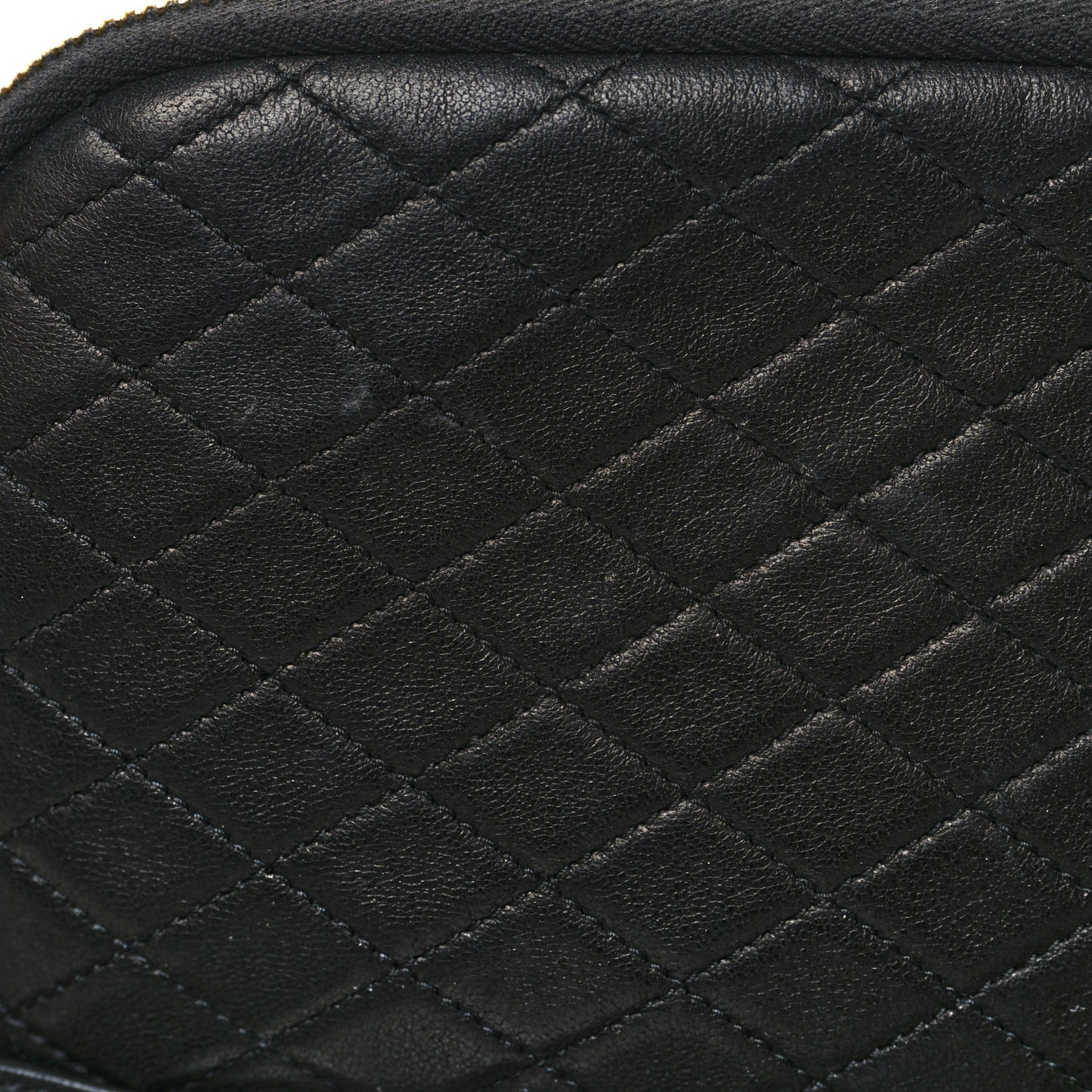 Lambskin Quilted Gaby Zipped Pouch Black