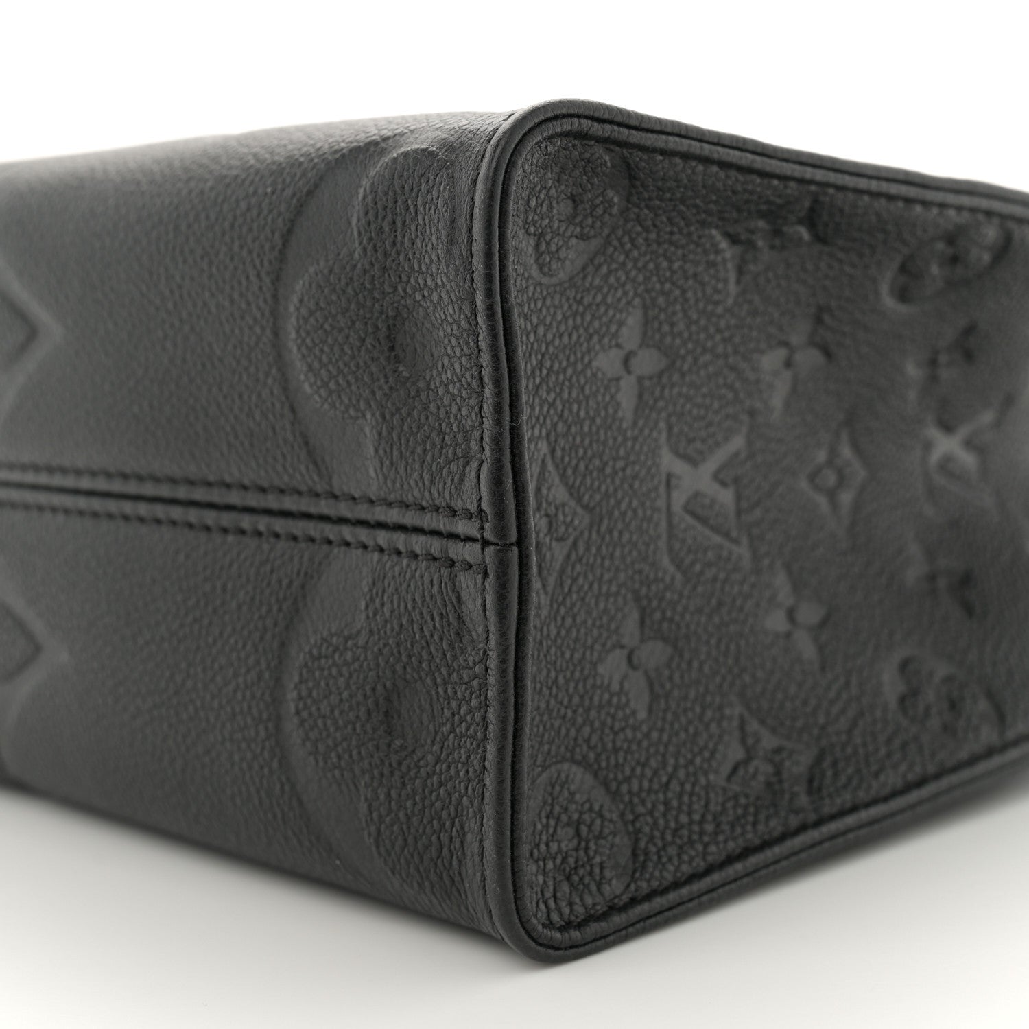 Louis Vuitton Empreinte Monogram Giant Onthego PM Black 9 of 9