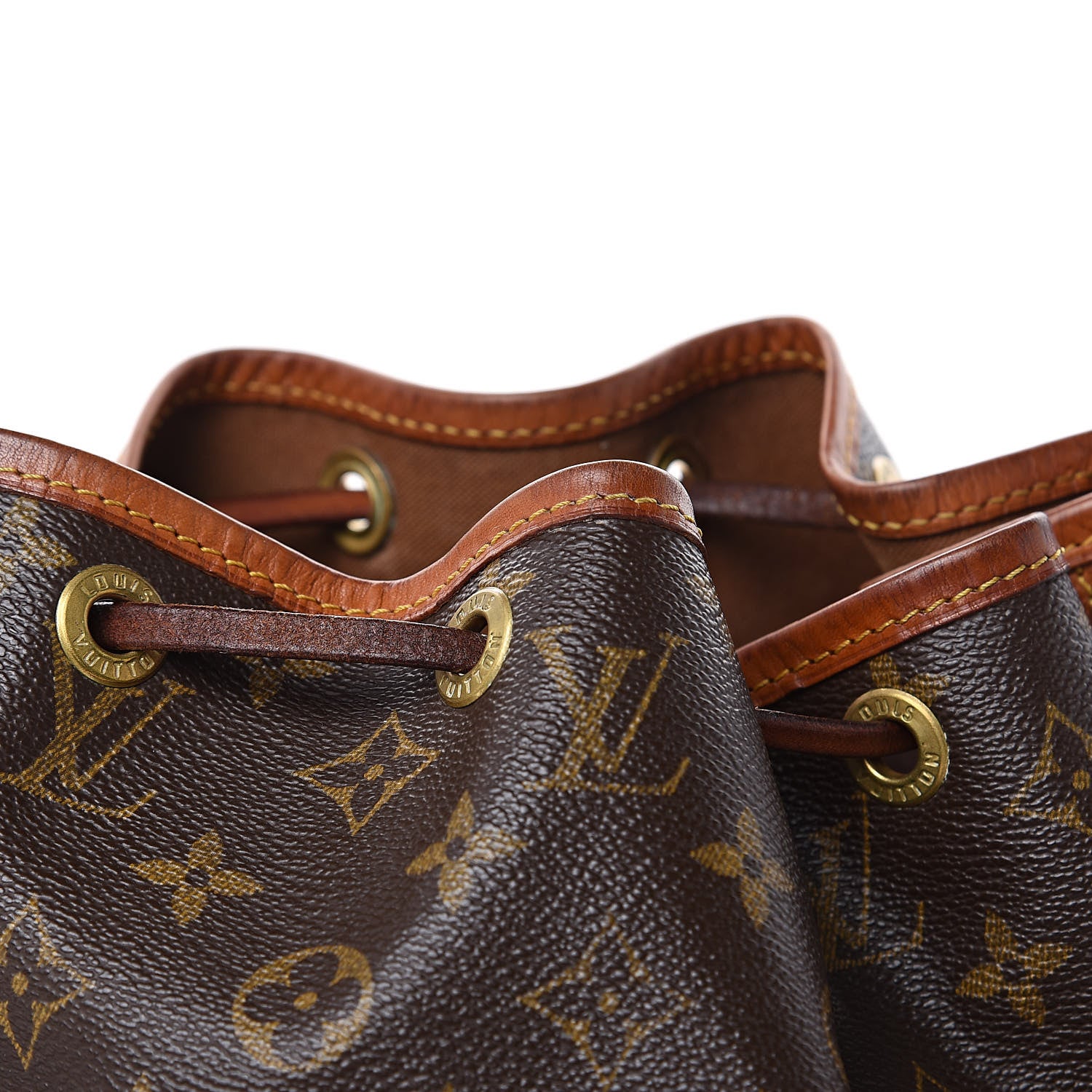 Louis Vuitton Monogram Petit Noe 18 of 19