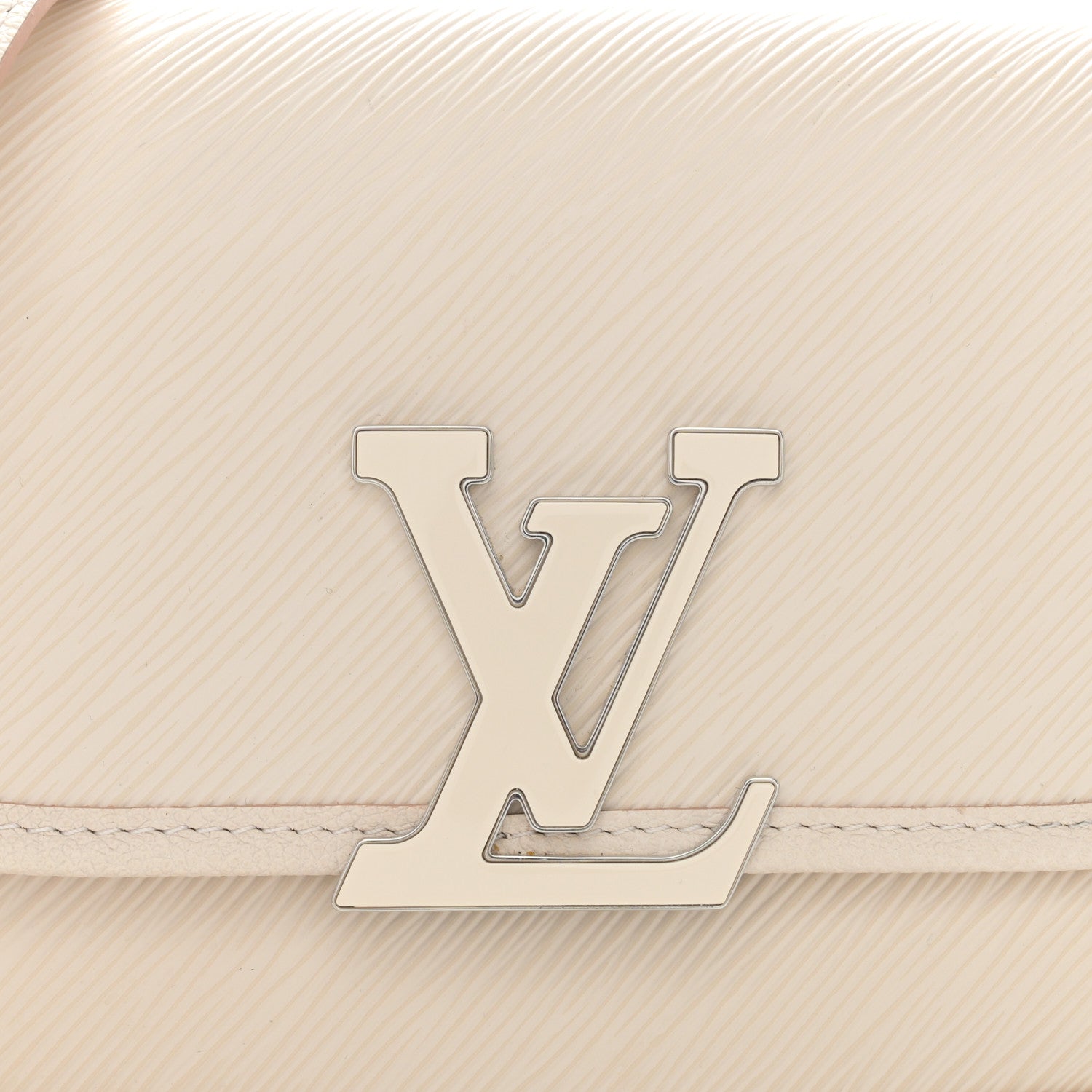 Louis Vuitton Epi Buci Crossbody Quartz 7 of 11