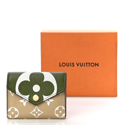 Louis Vuitton Monogram Giant Zoe Wallet Kaki 14 of 14