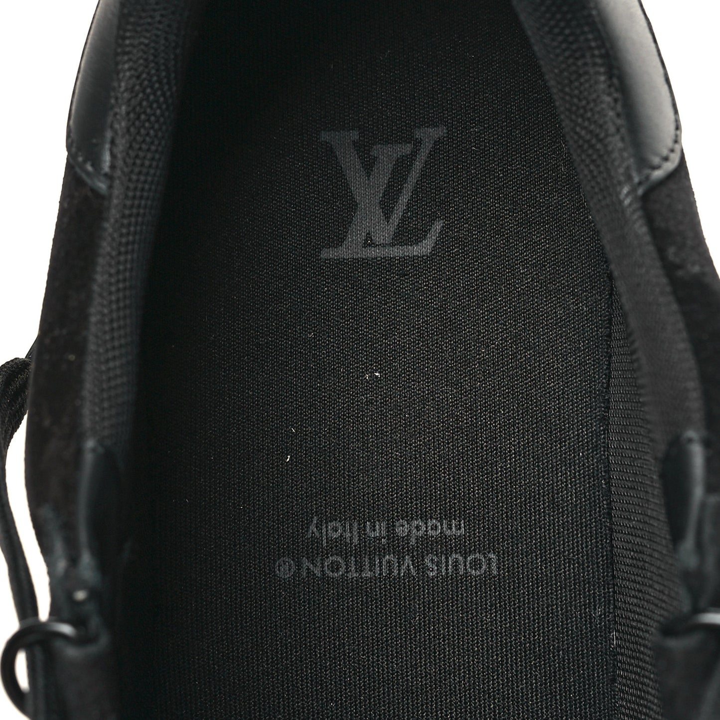 Suede Mens LV Trainer Sneakers 8.5 Black