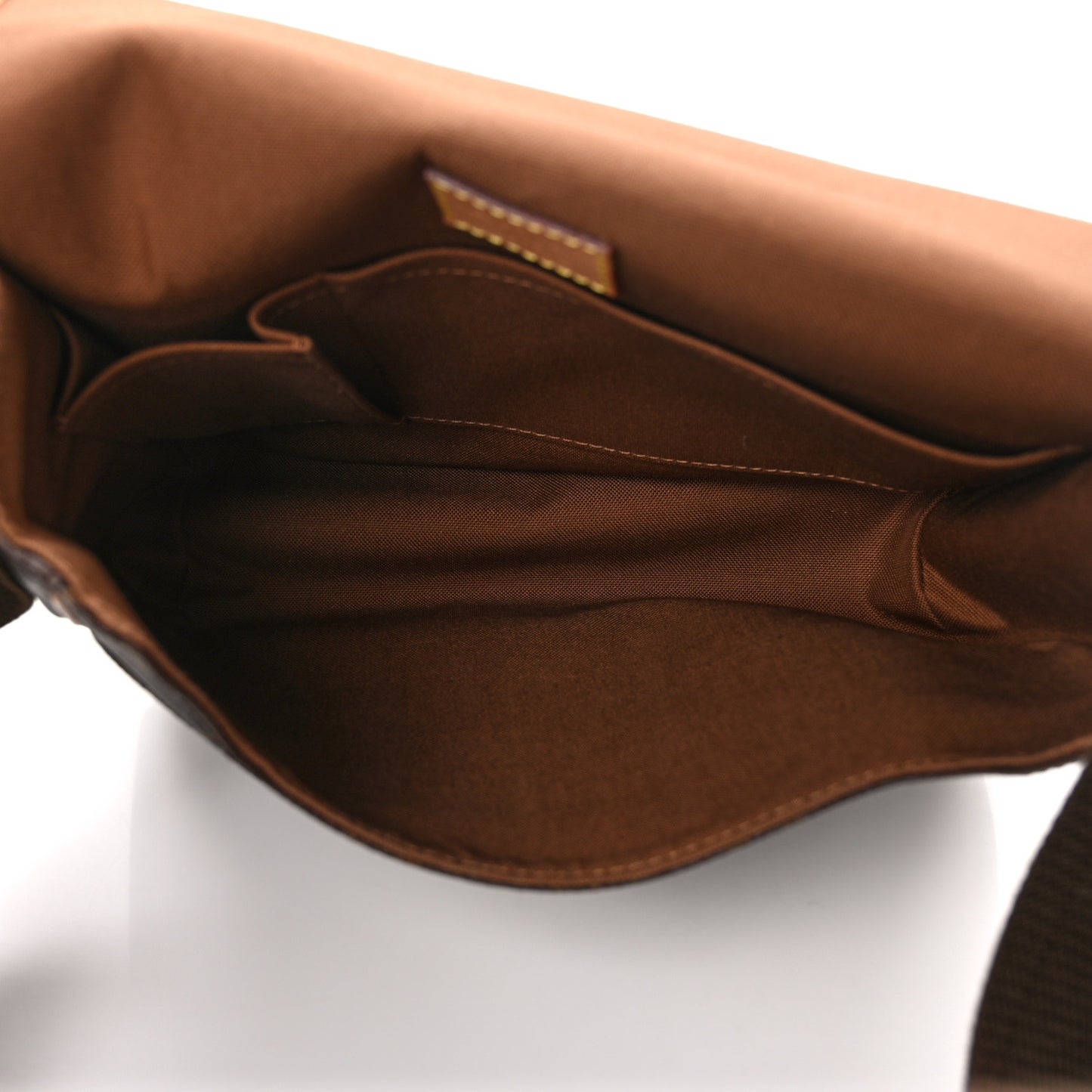 Monogram Bosphore PM Messenger