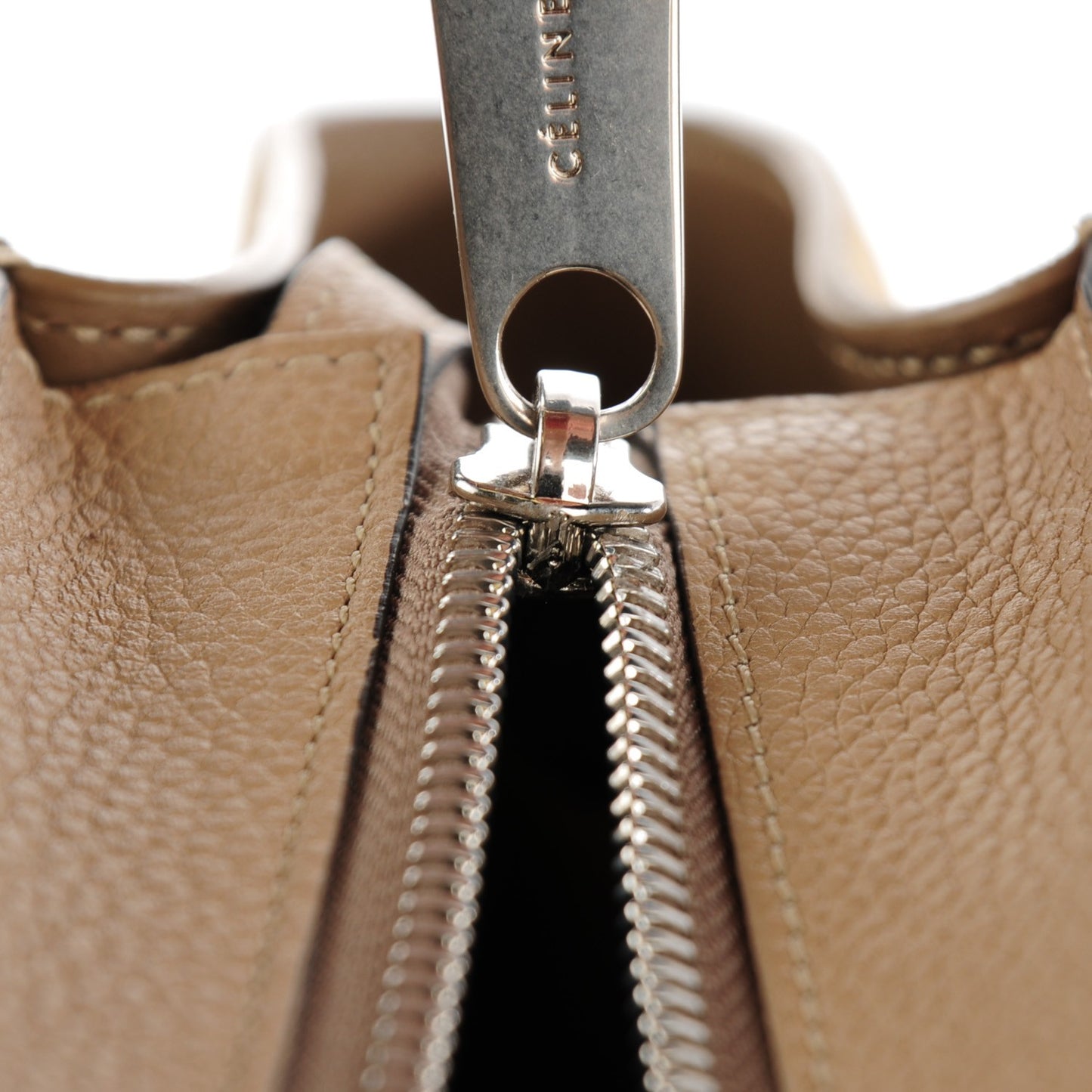 Drummed Calfskin Suede Medium Trapeze Dune