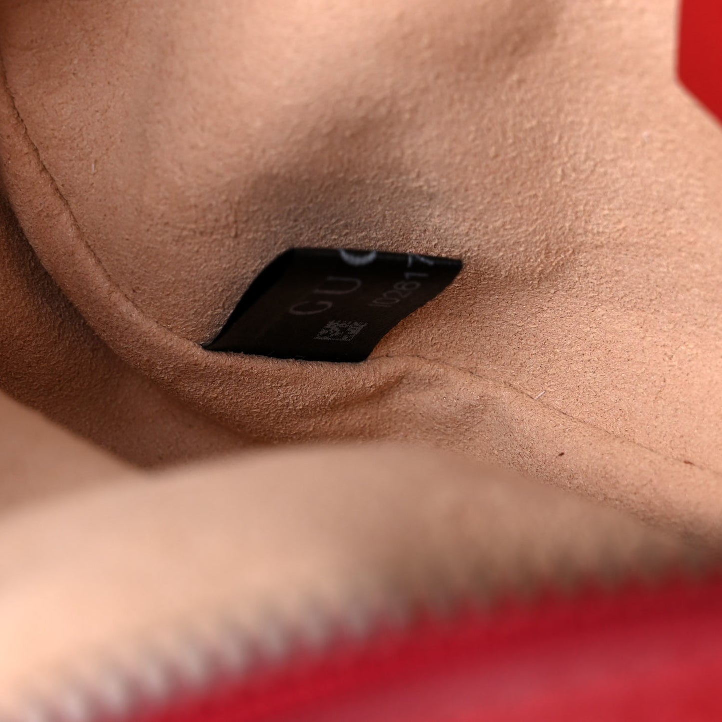 Calfskin Matelasse GG Marmont Belt Bag 85 34 Hibiscus Red