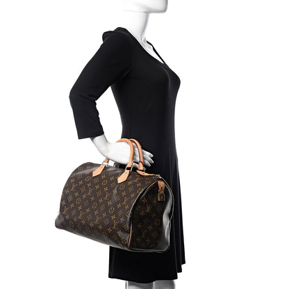Louis Vuitton Monogram Speedy 35 2 of 11