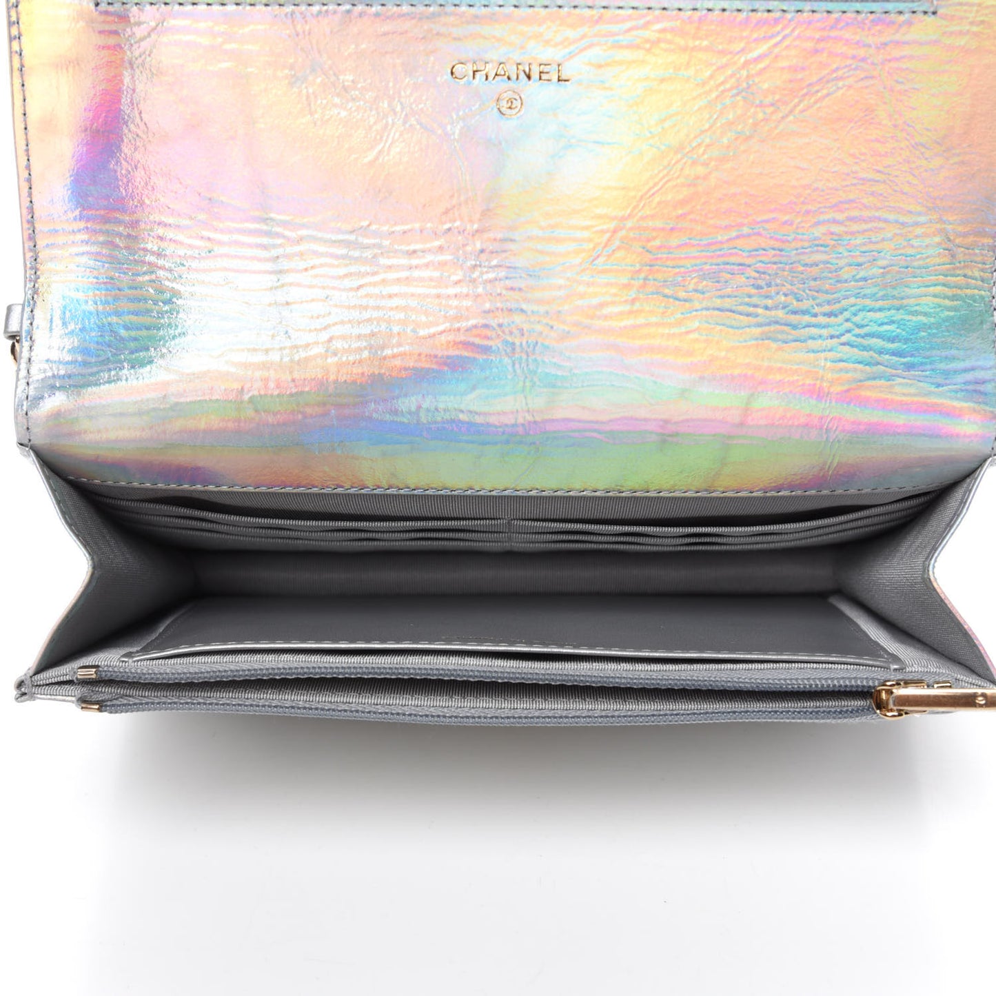 Iridescent Goatskin Quilted Wallet On Chain WOC Silver