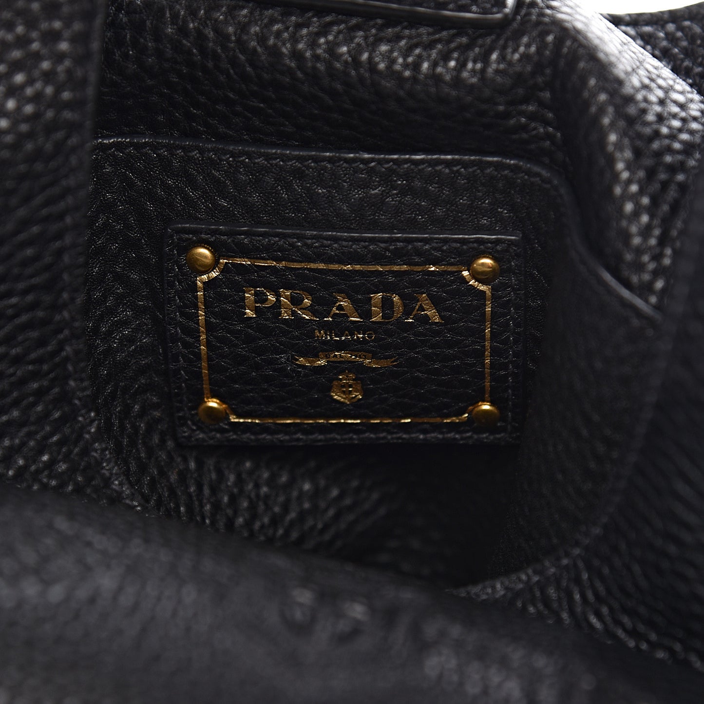 Vitello Daino Embossed Logo Hobo Black
