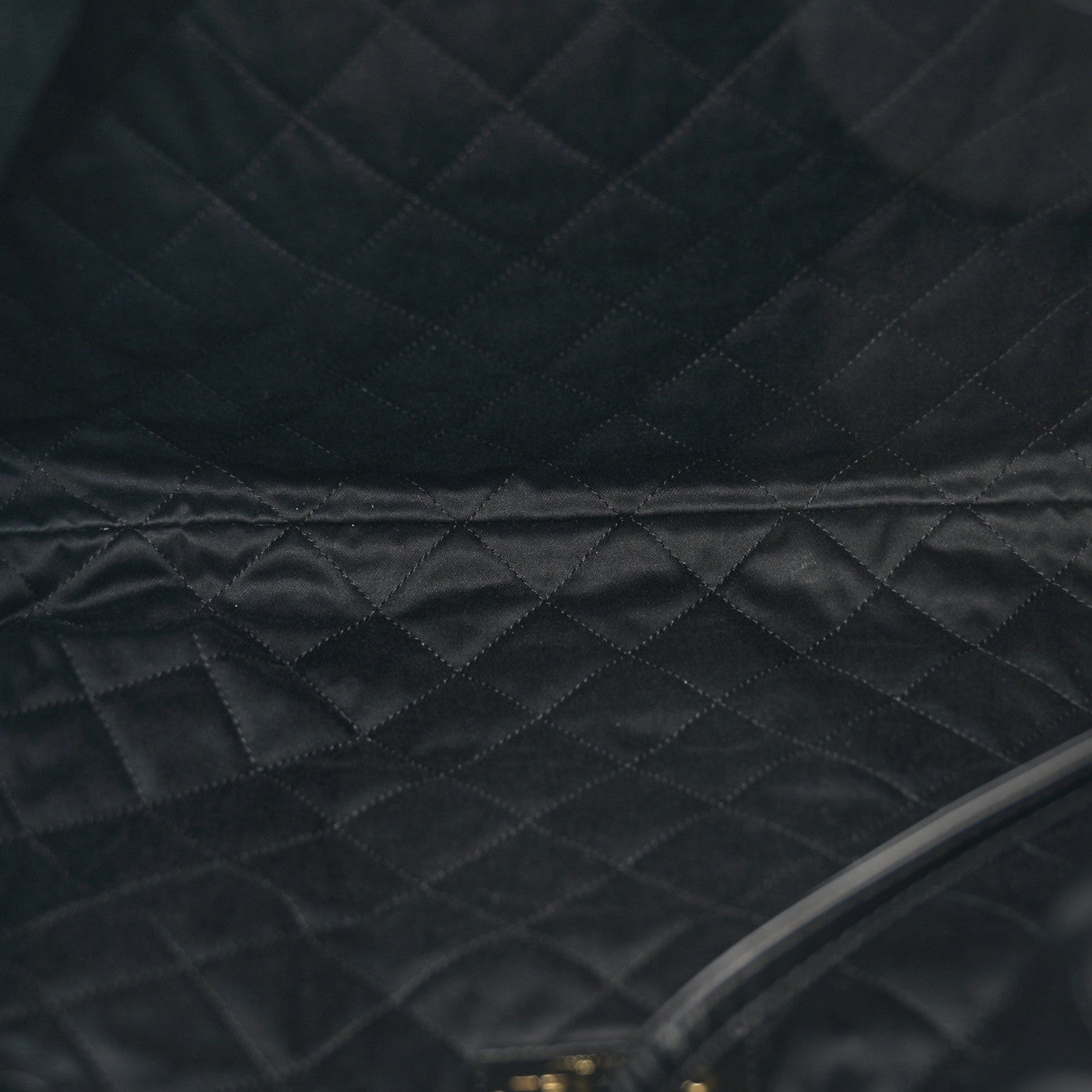 Chanel Shiny Calfskin Quilted Chanel 22 Black 5 of 10