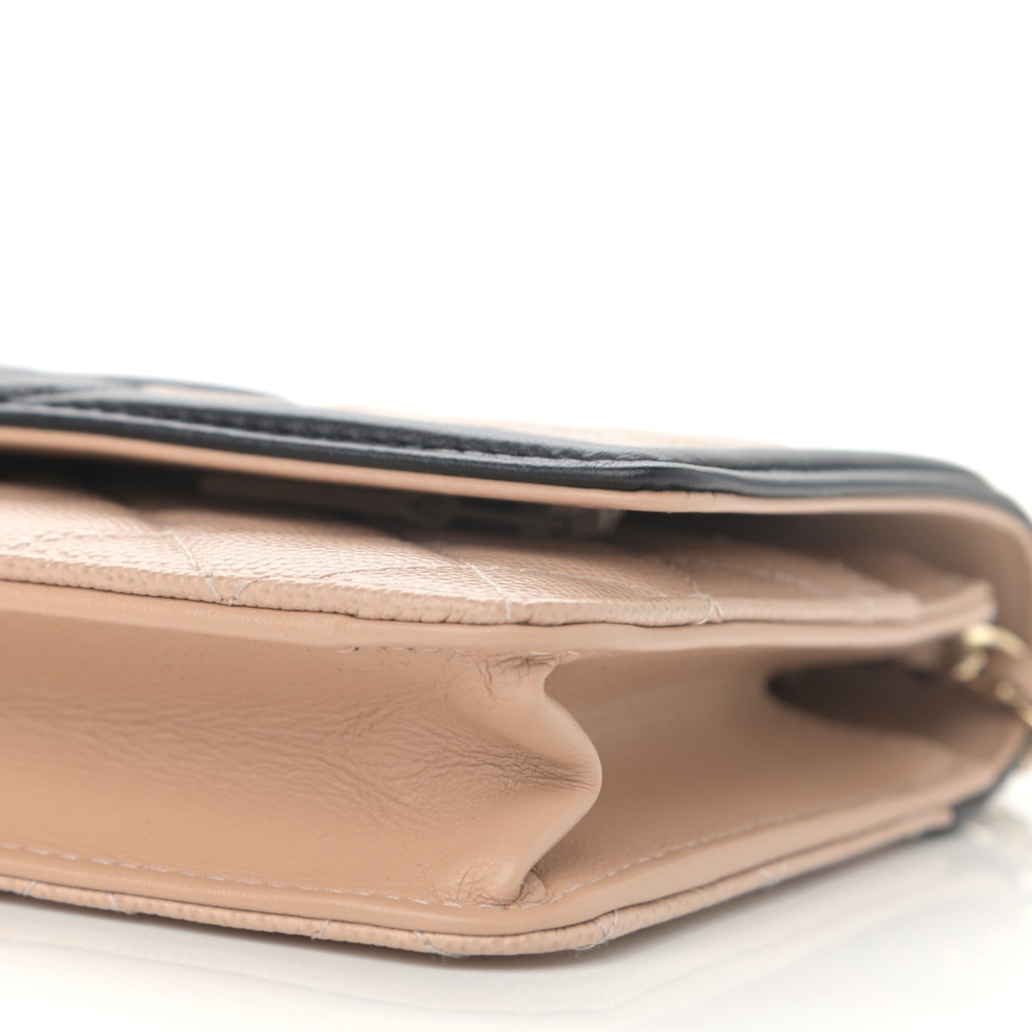 Caviar Quilted CC Filigree Wallet On Chain WOC Beige Black