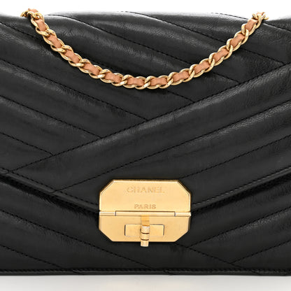 Chanel Calfskin Gabrielle Chevron Flap Black 5 of 12