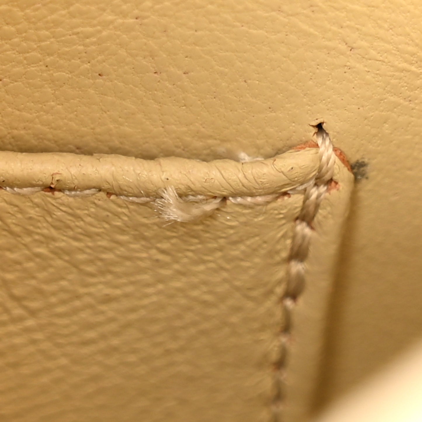 Caviar Quilted Medallion Tote Light Beige