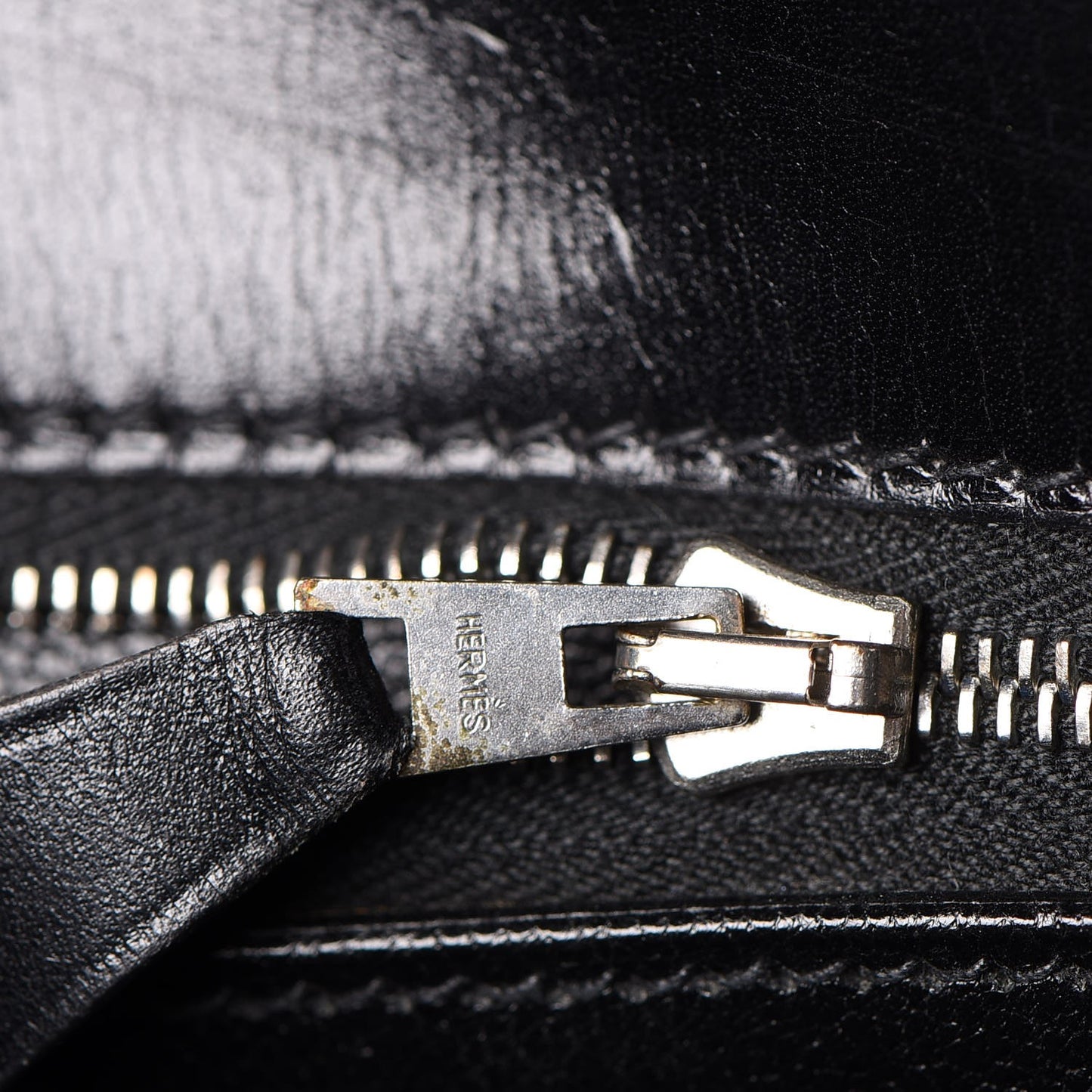 Box Kelly Retourne 32 Black