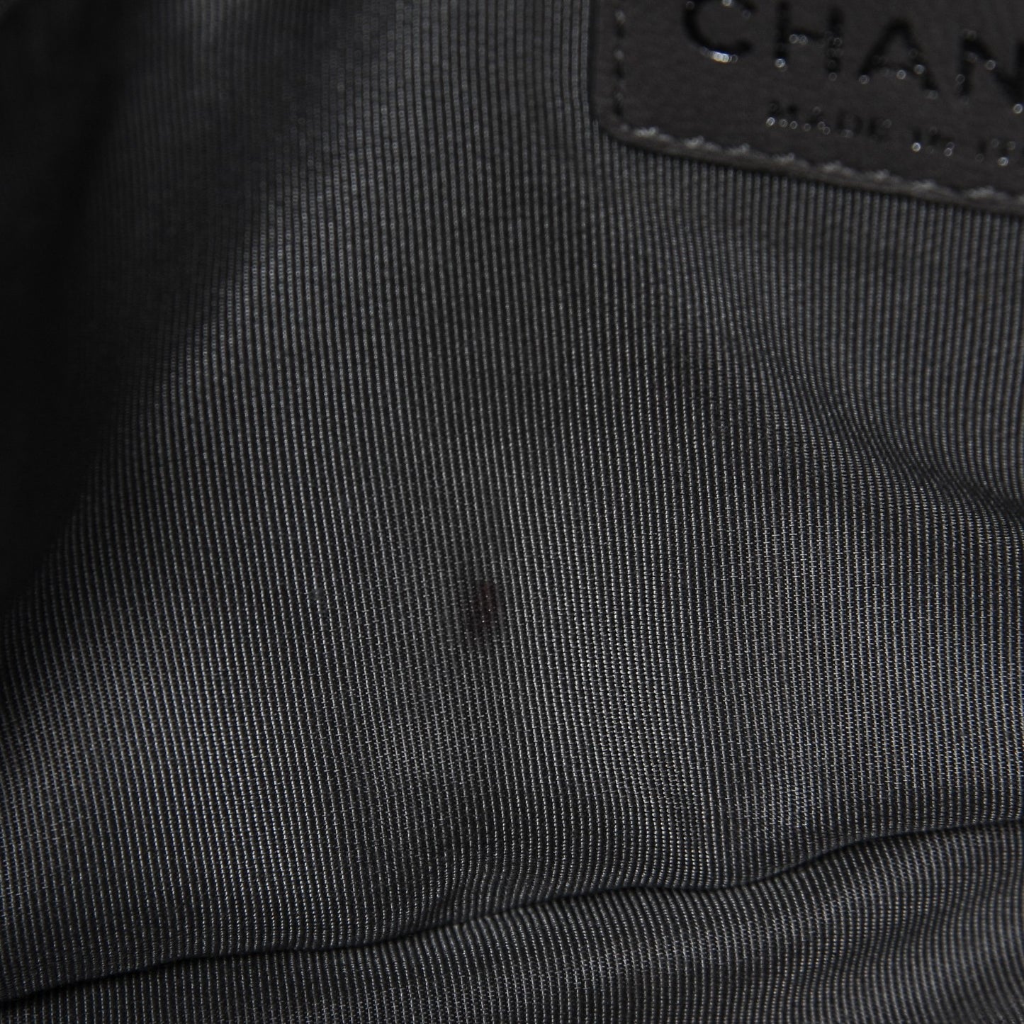 Calfskin Medium Ultra Stitch Flap Navy