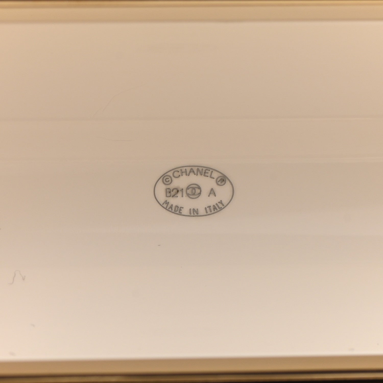 Chanel Resin Crystal Pearl Airpod Pro Case Necklace Gold White Pearly Black 6 of 7