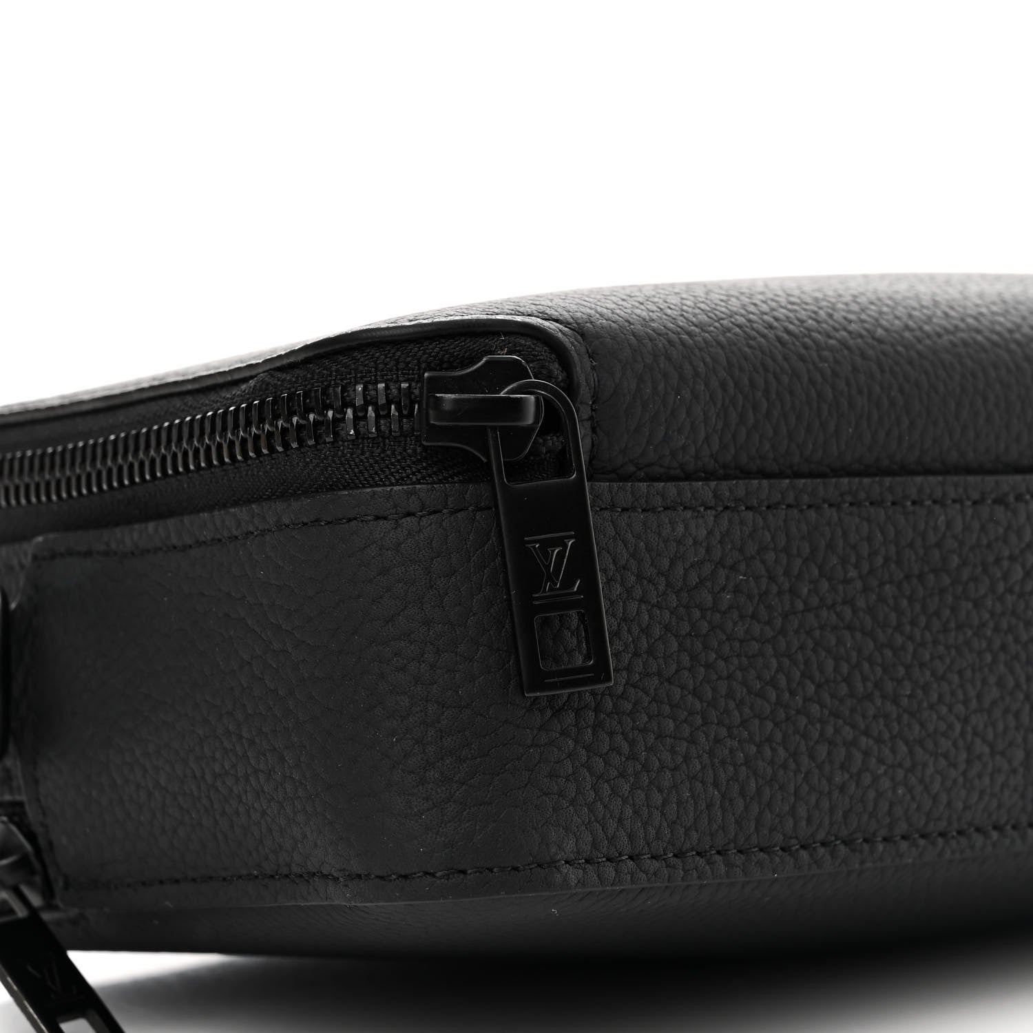 Louis Vuitton Calfskin Aerogram Alpha Wearable Wallet Black 8 of 9