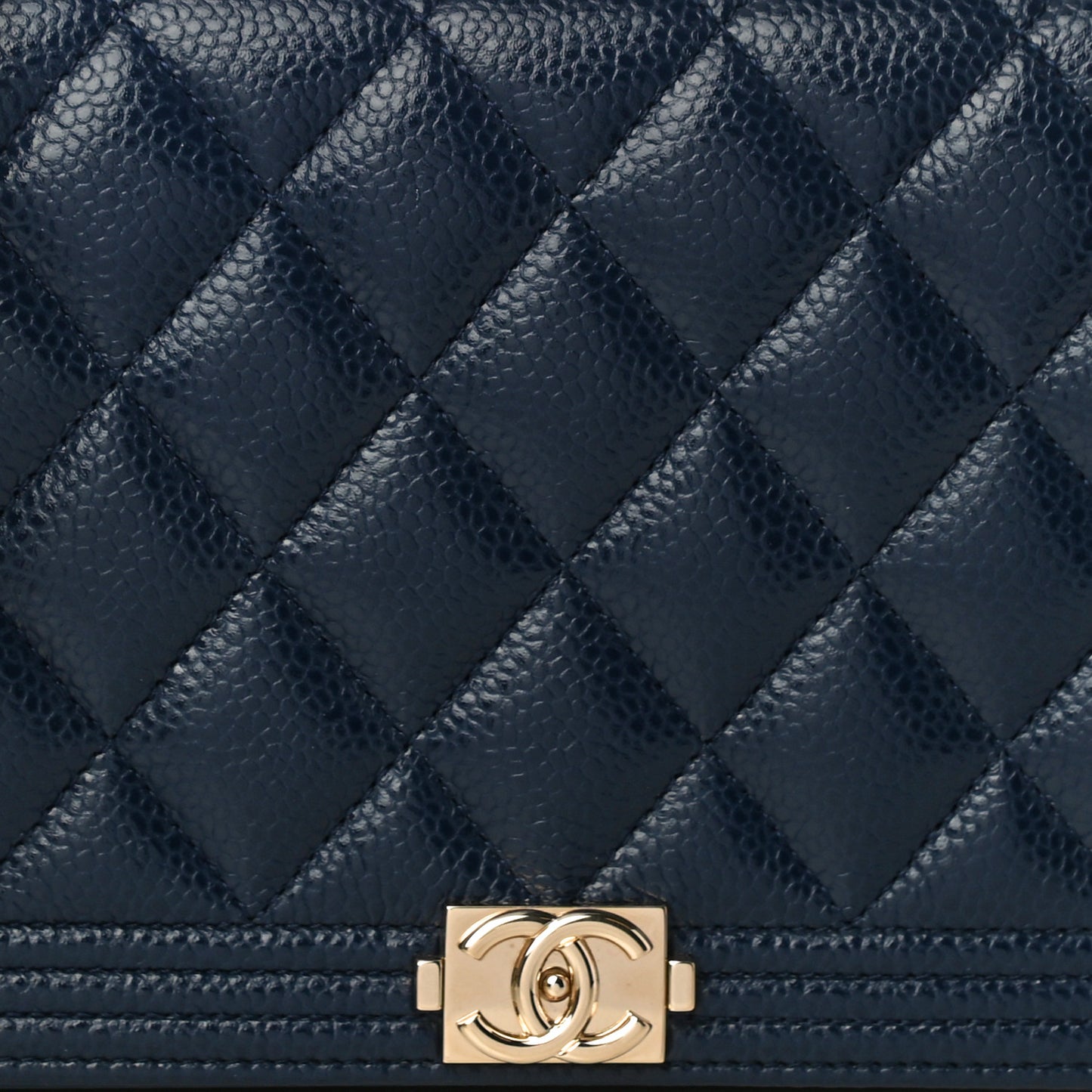 Caviar Quilted Boy Wallet On Chain WOC Navy